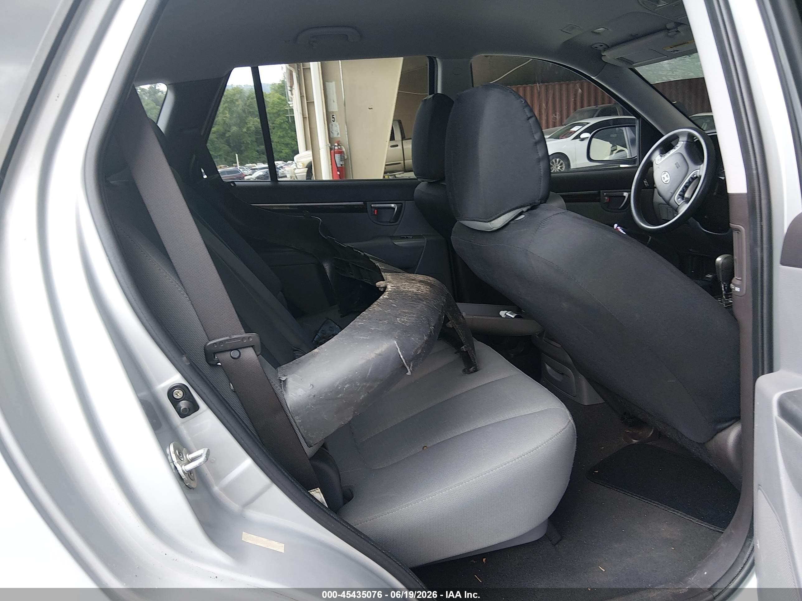 2010 Hyundai Santa Fe Gls Silver vin: 5NMSG3AB7AH351236