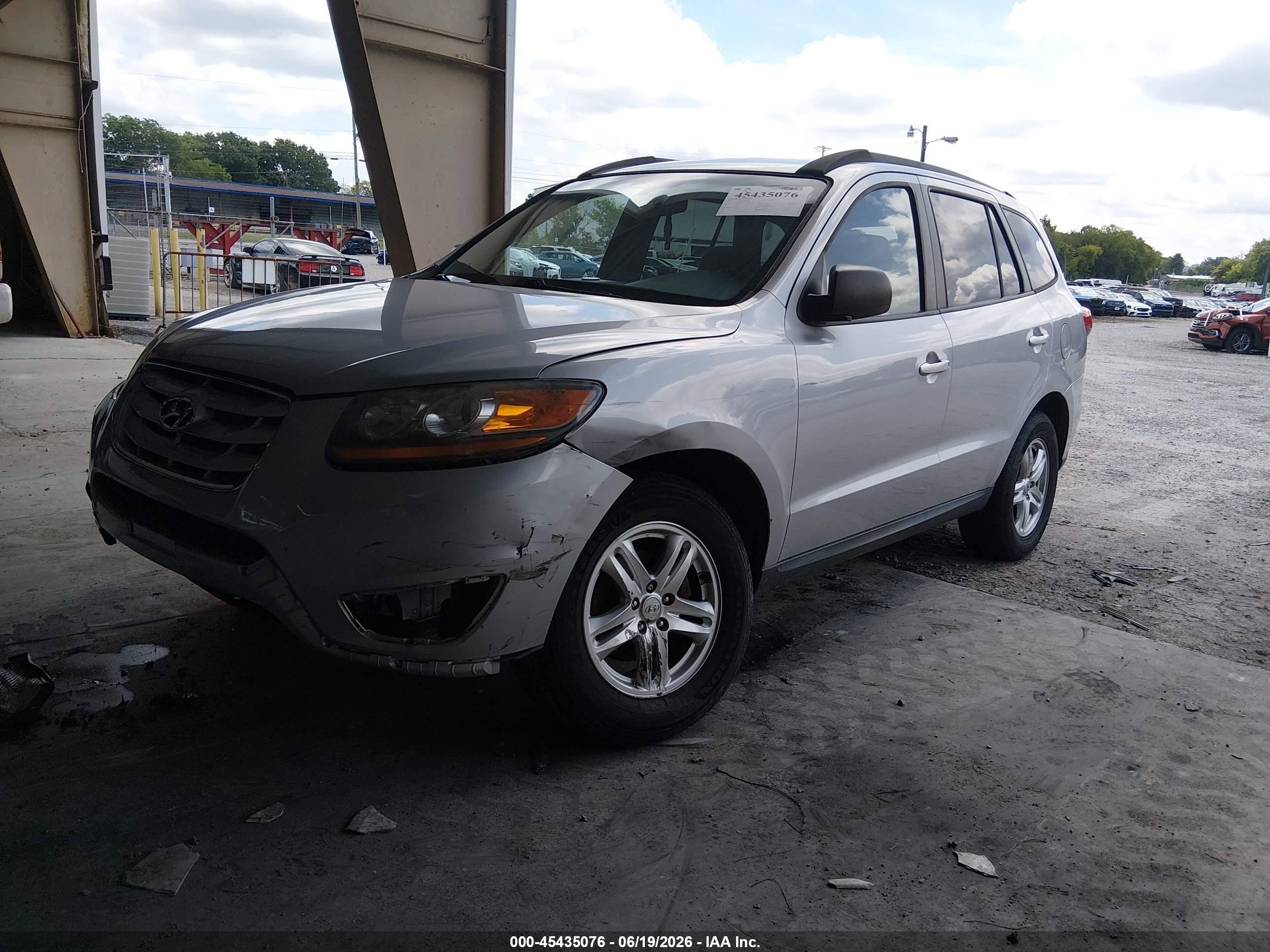 2010 Hyundai Santa Fe Gls Silver vin: 5NMSG3AB7AH351236