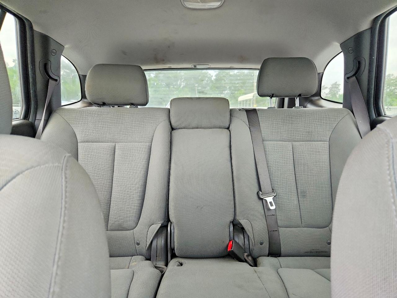2010 Hyundai Santa Fe Gls Silver vin: 5NMSG3AB8AH364643