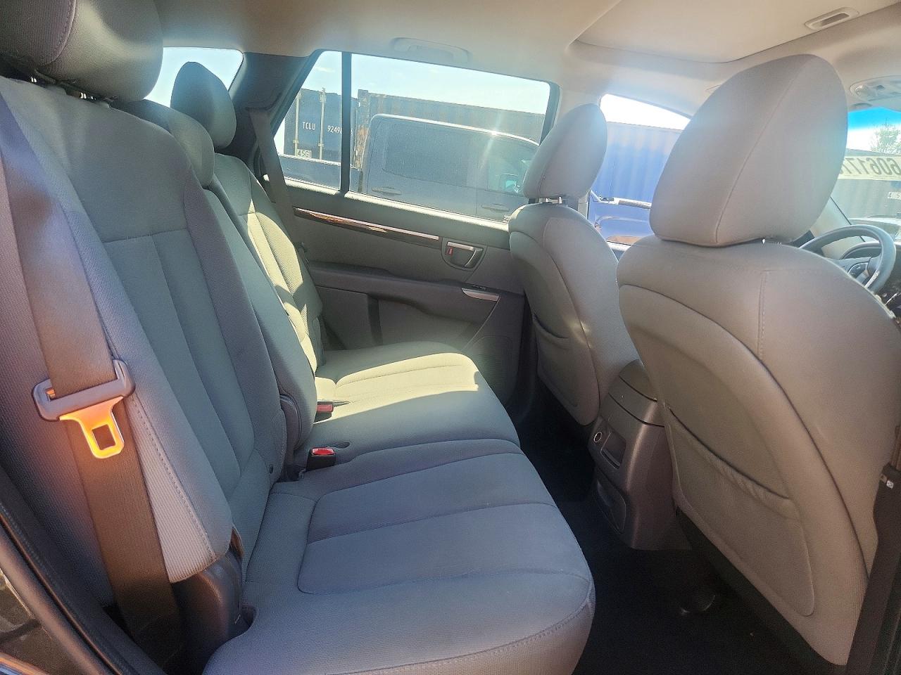 2010 Hyundai Santa Fe Gls Charcoal vin: 5NMSG3AB8AH405630