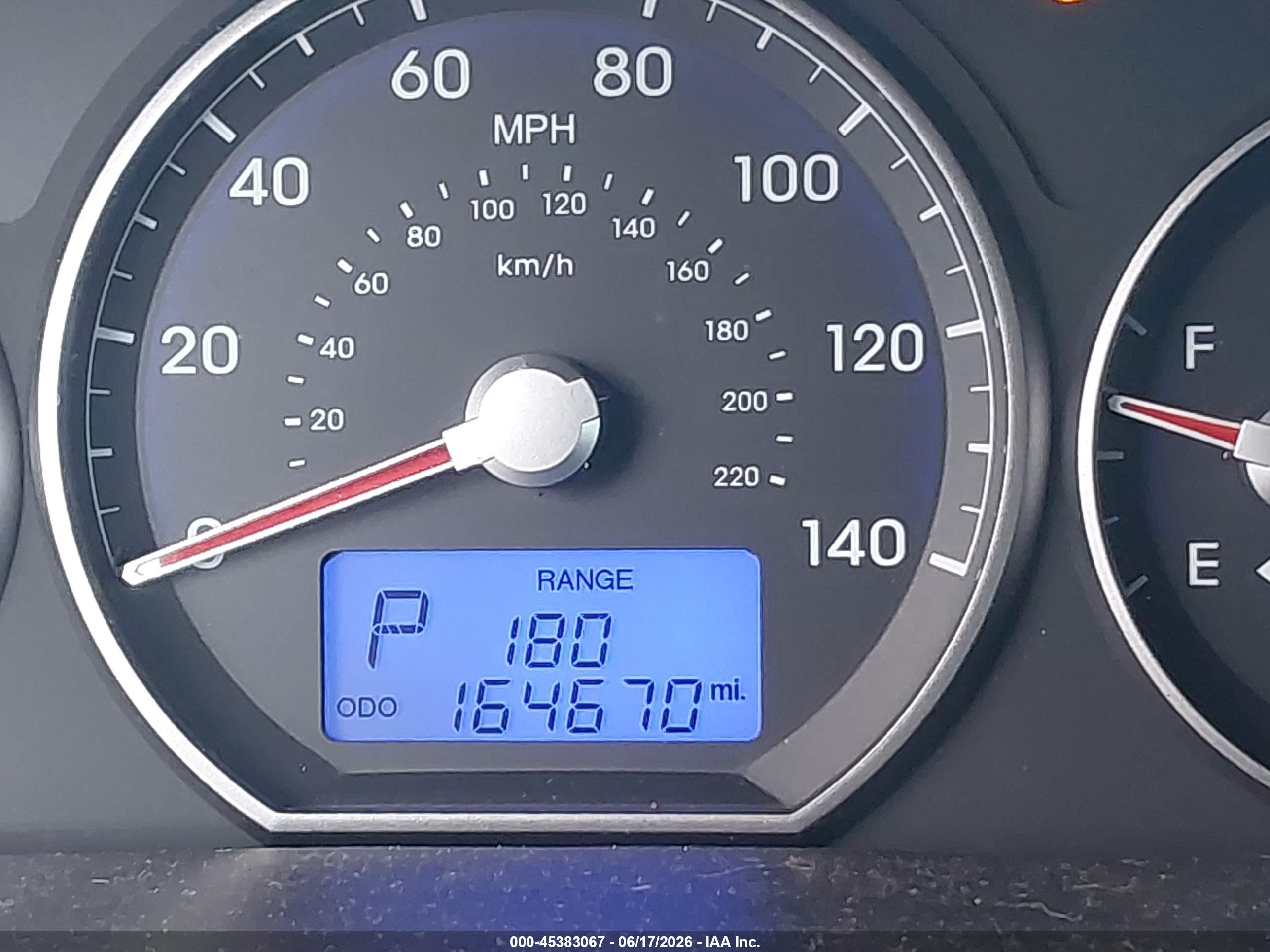 2010 Hyundai Santa Fe Gls Silver vin: 5NMSG3AB9AH368331
