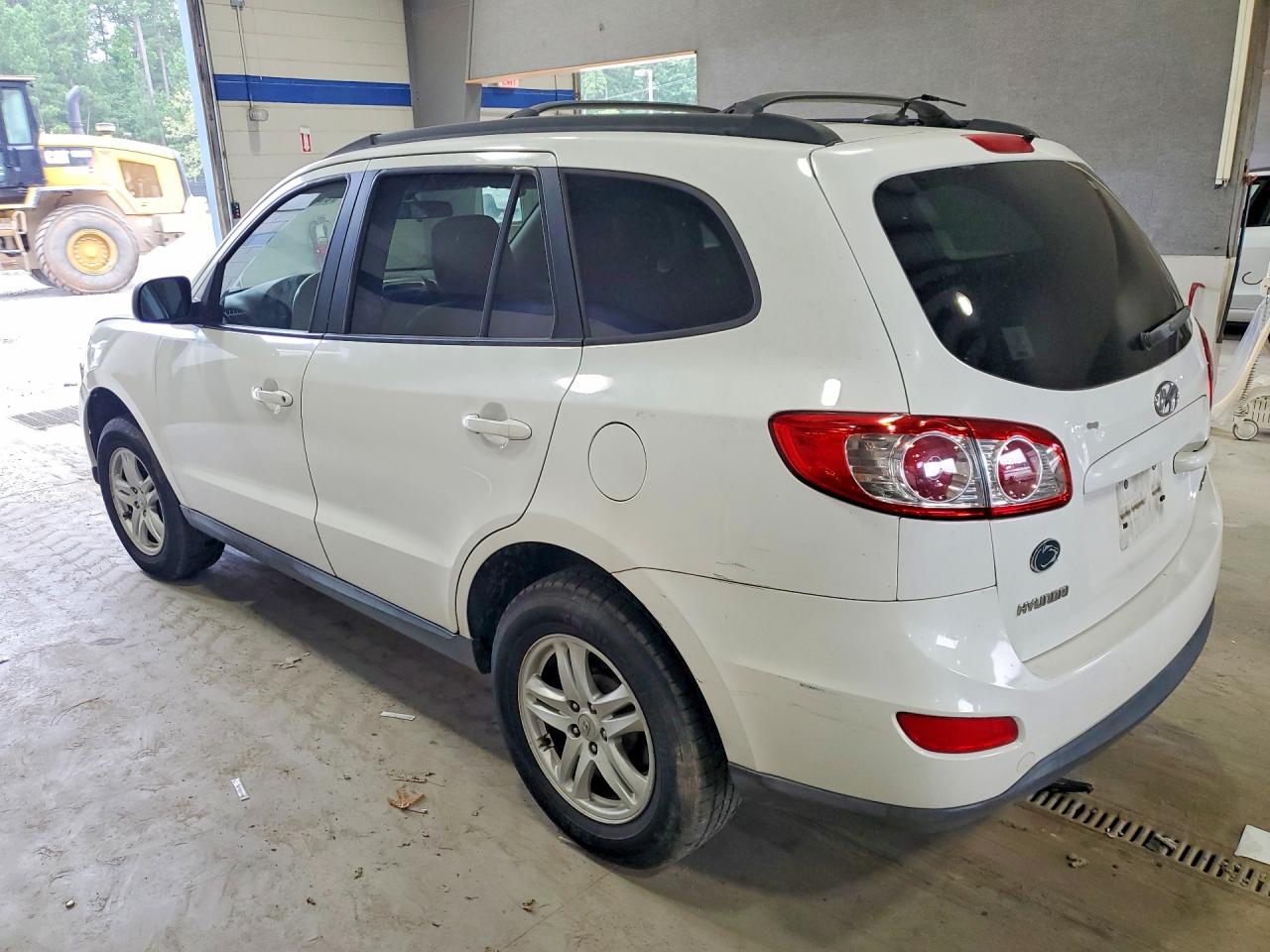 2010 Hyundai Santa Fe Gls White vin: 5NMSG3AB9AH399806