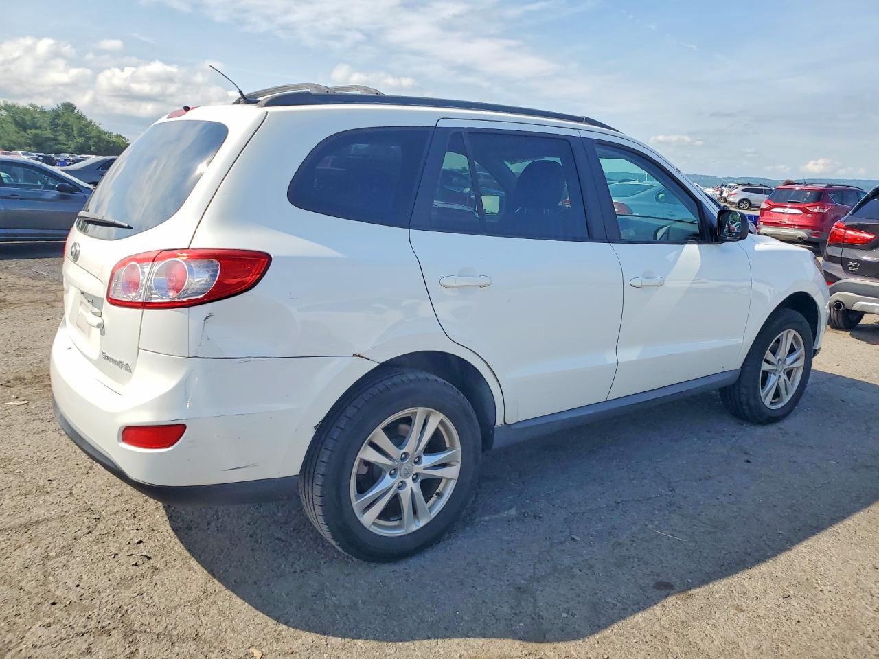 2010 Hyundai Santa Fe Gls White vin: 5NMSG3AB9AH414756