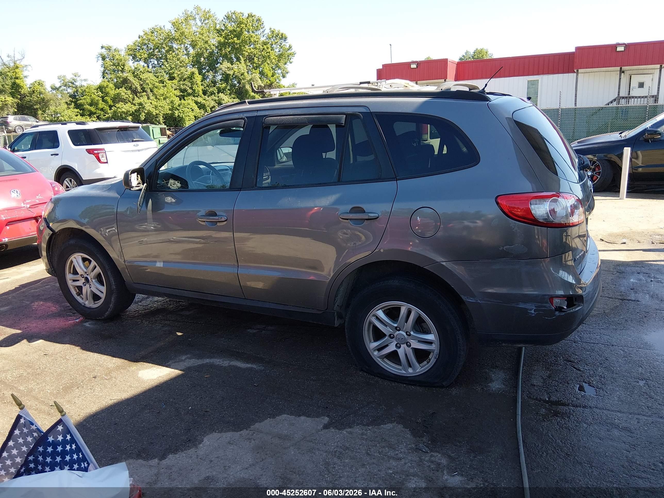 2010 Hyundai Santa Fe Gls Gray vin: 5NMSG3ABXAH386692
