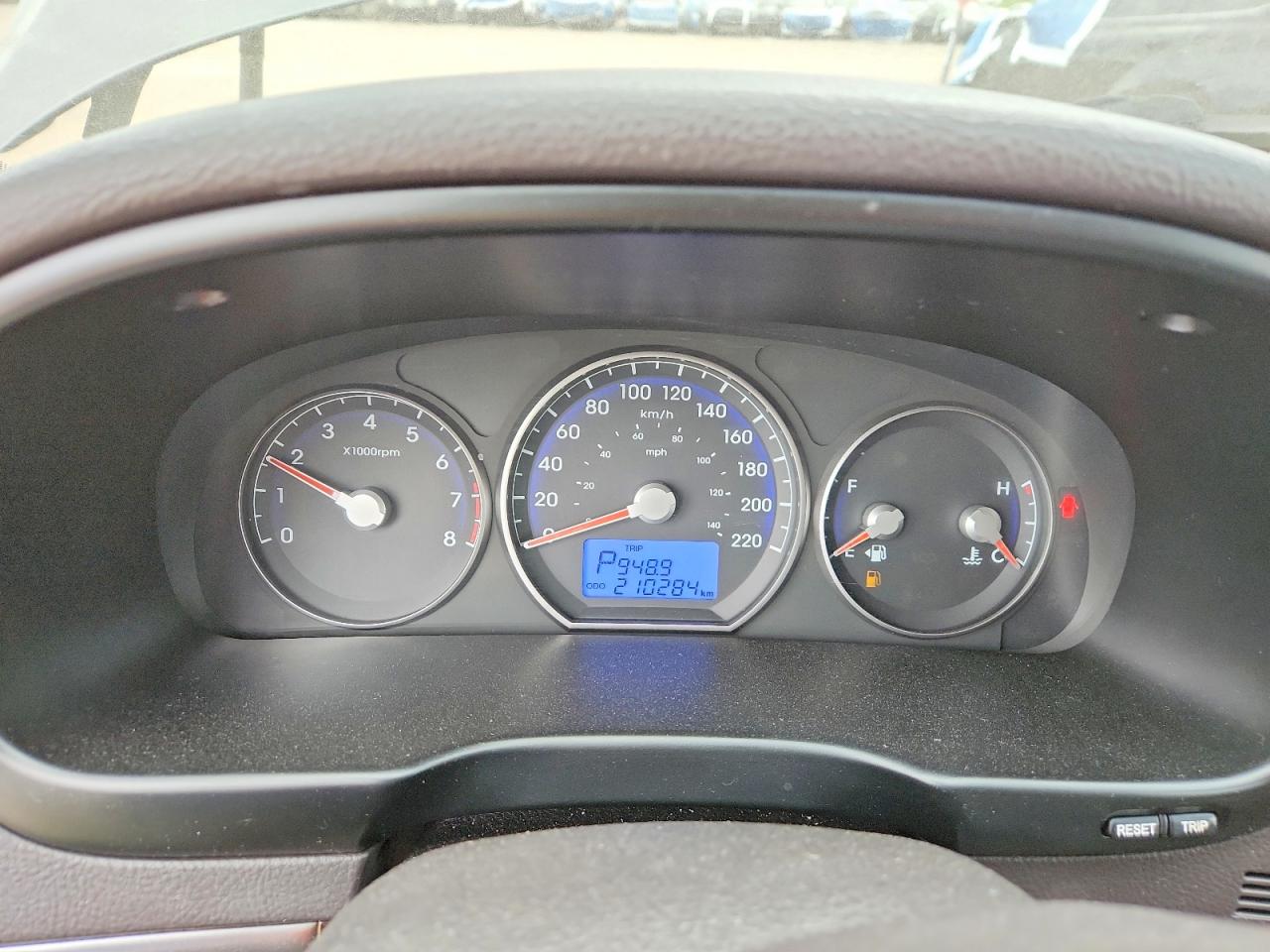 2010 Hyundai Santa Fe Gls Gray vin: 5NMSG4AG3AH379133