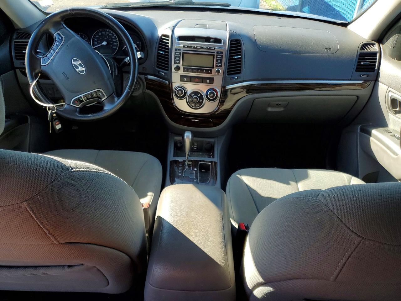2010 Hyundai Santa Fe Gls Charcoal vin: 5NMSG4AG8AH415057