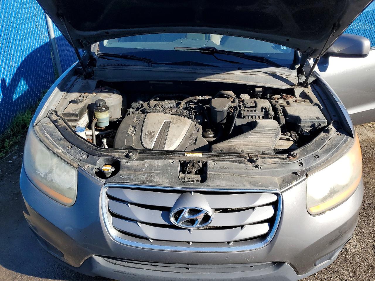 2010 Hyundai Santa Fe Gls Charcoal vin: 5NMSG4AG8AH415057