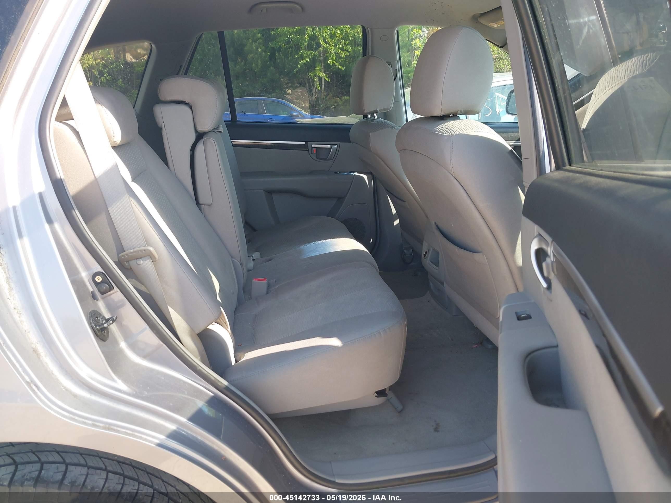 2007 Hyundai Santa Fe Gls Серебряный vin: 5NMSG73D07H102596