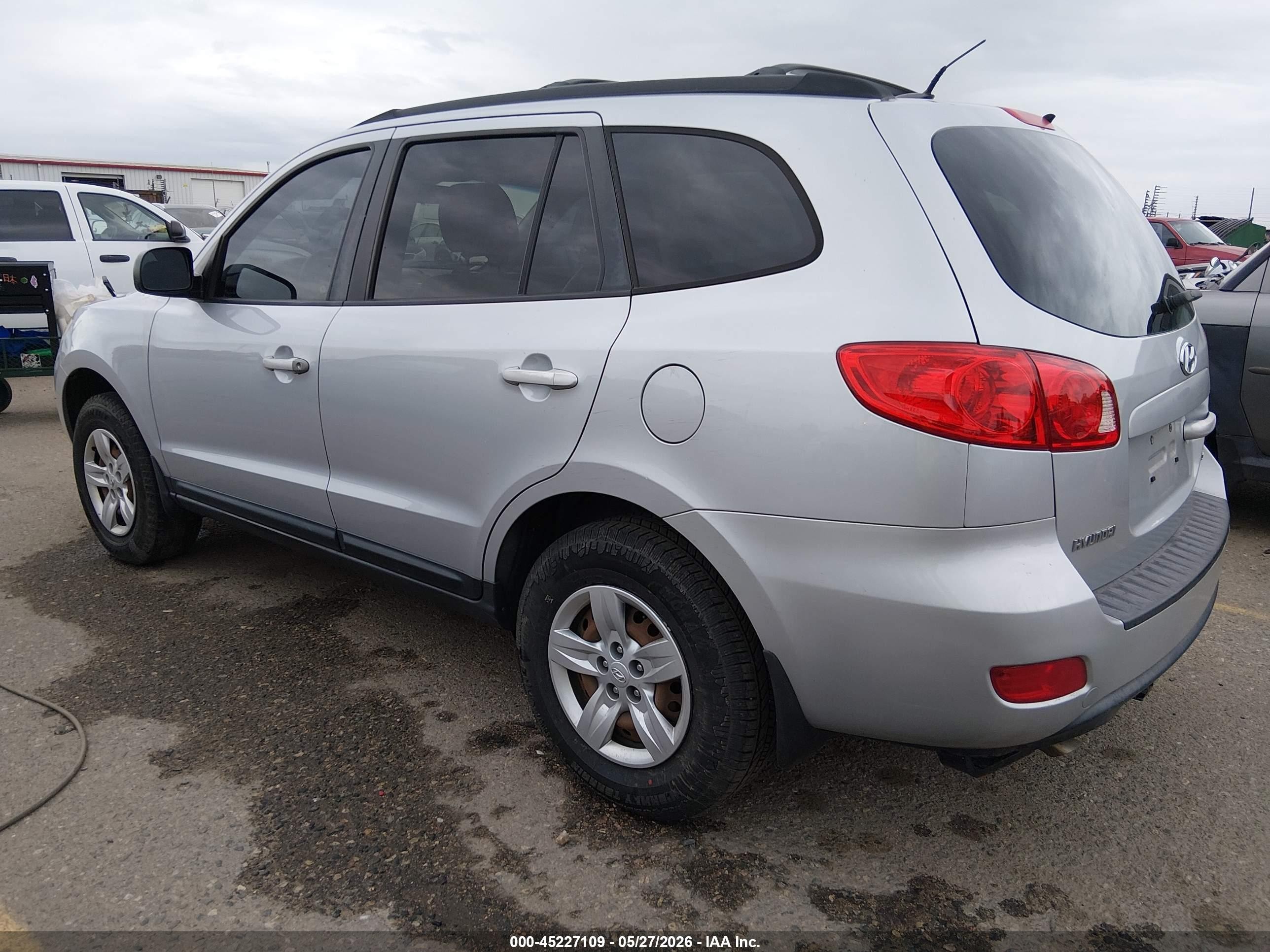 2009 Hyundai Santa Fe Gls White vin: 5NMSG73D19H288121