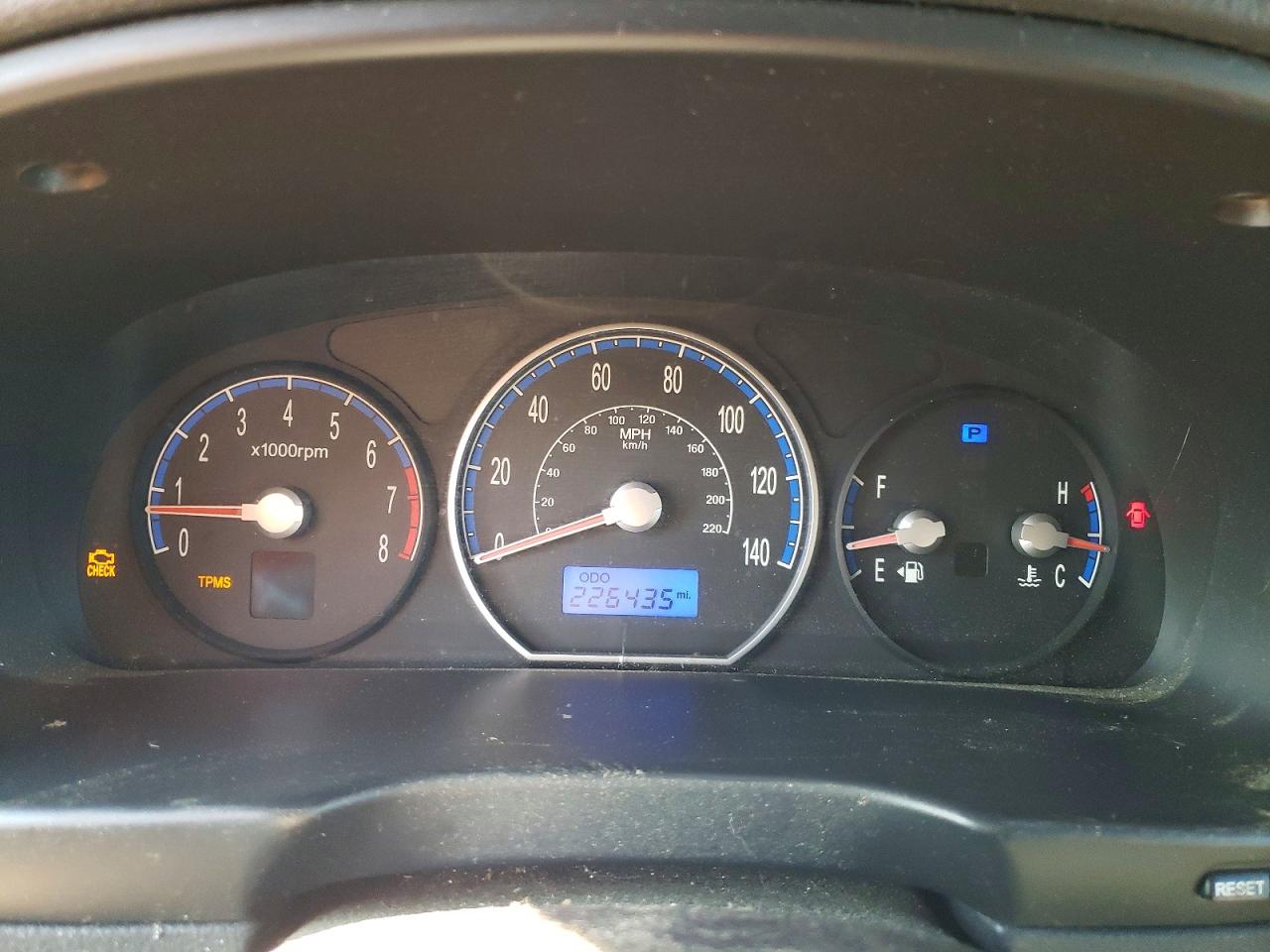 2007 Hyundai Santa Fe Gls Silver vin: 5NMSG73D27H050131