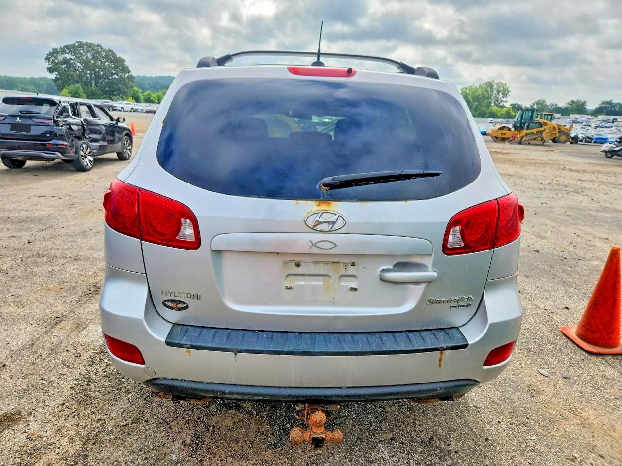 2009 Hyundai Santa Fe Gls Silver vin: 5NMSG73D39H256657