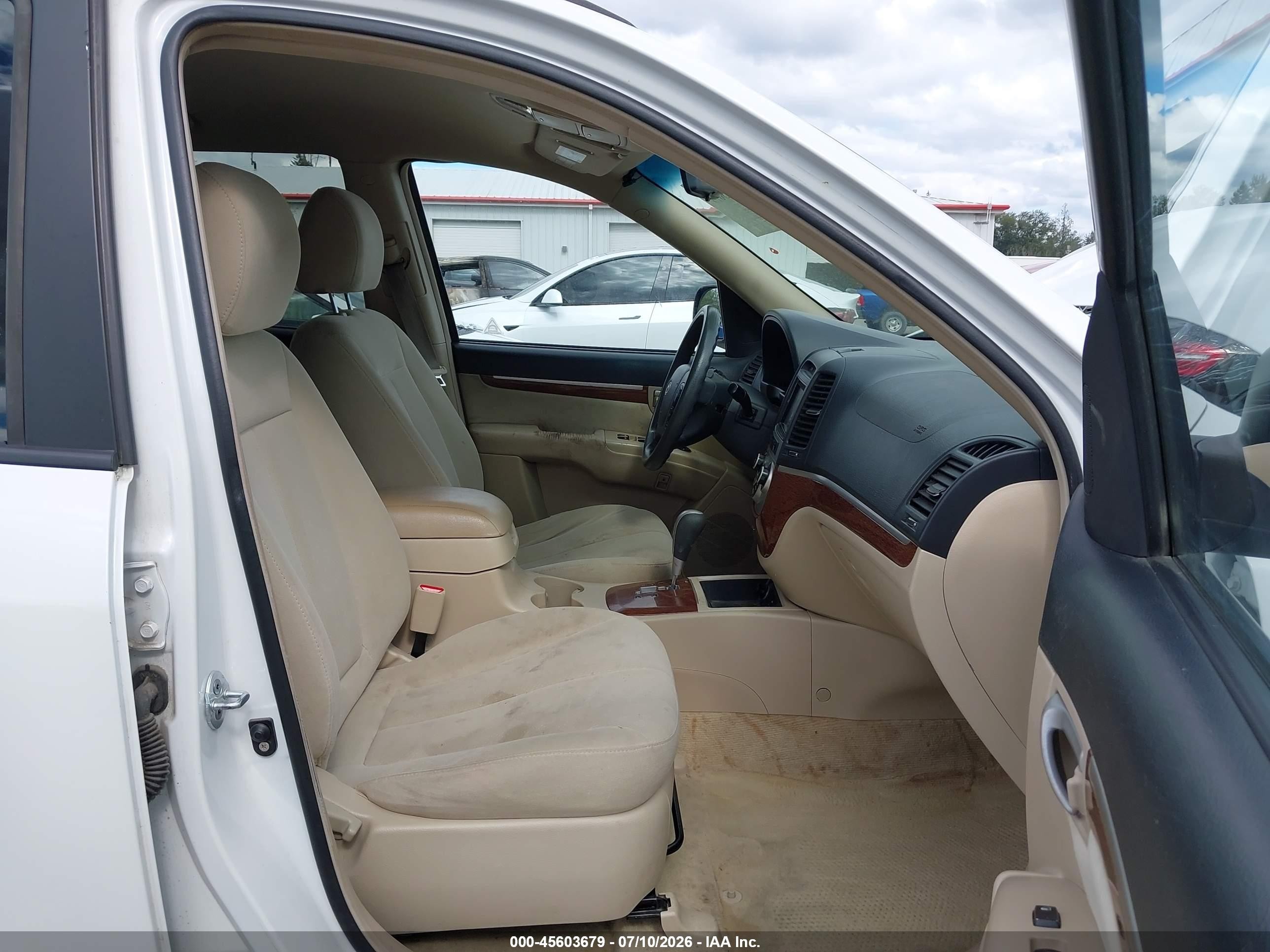 2009 Hyundai Santa Fe Gls White vin: 5NMSG73D49H279218