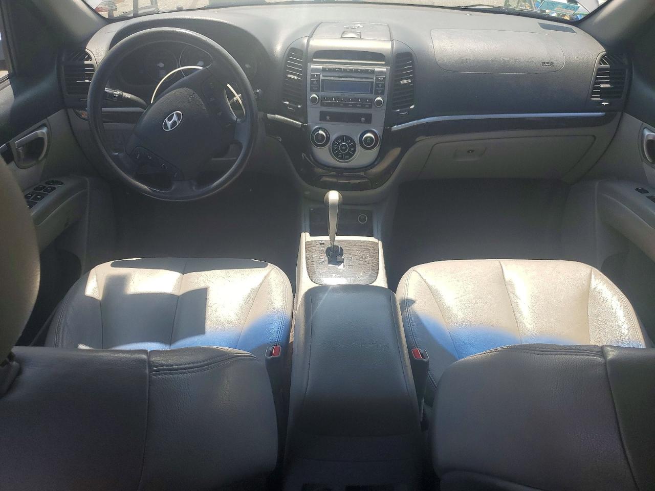 2008 Hyundai Santa Fe Gls Silver vin: 5NMSG73D58H206521
