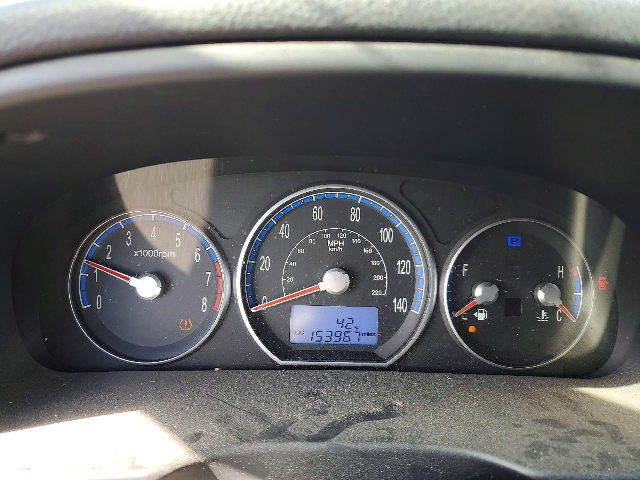 2009 Hyundai Santa Fe Gray vin: 5NMSG73D59H322223