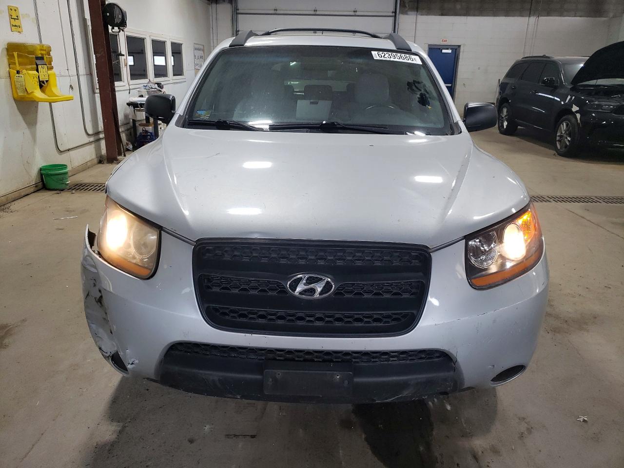 2009 Hyundai Santa Fe Gls Silver vin: 5NMSG73D69H276403