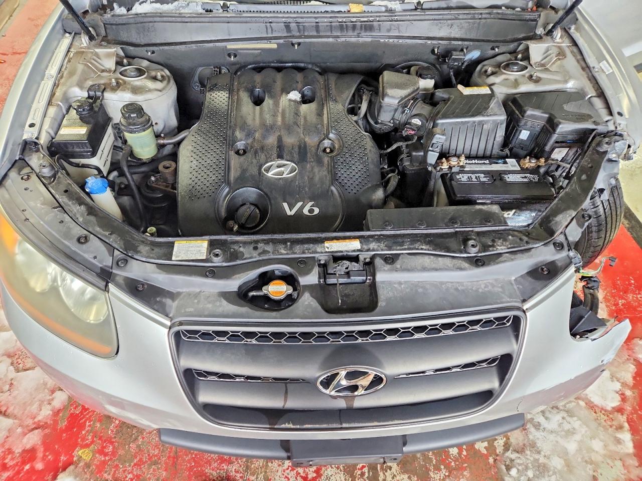 2008 Hyundai Santa Fe Gls Silver vin: 5NMSG73D78H134348