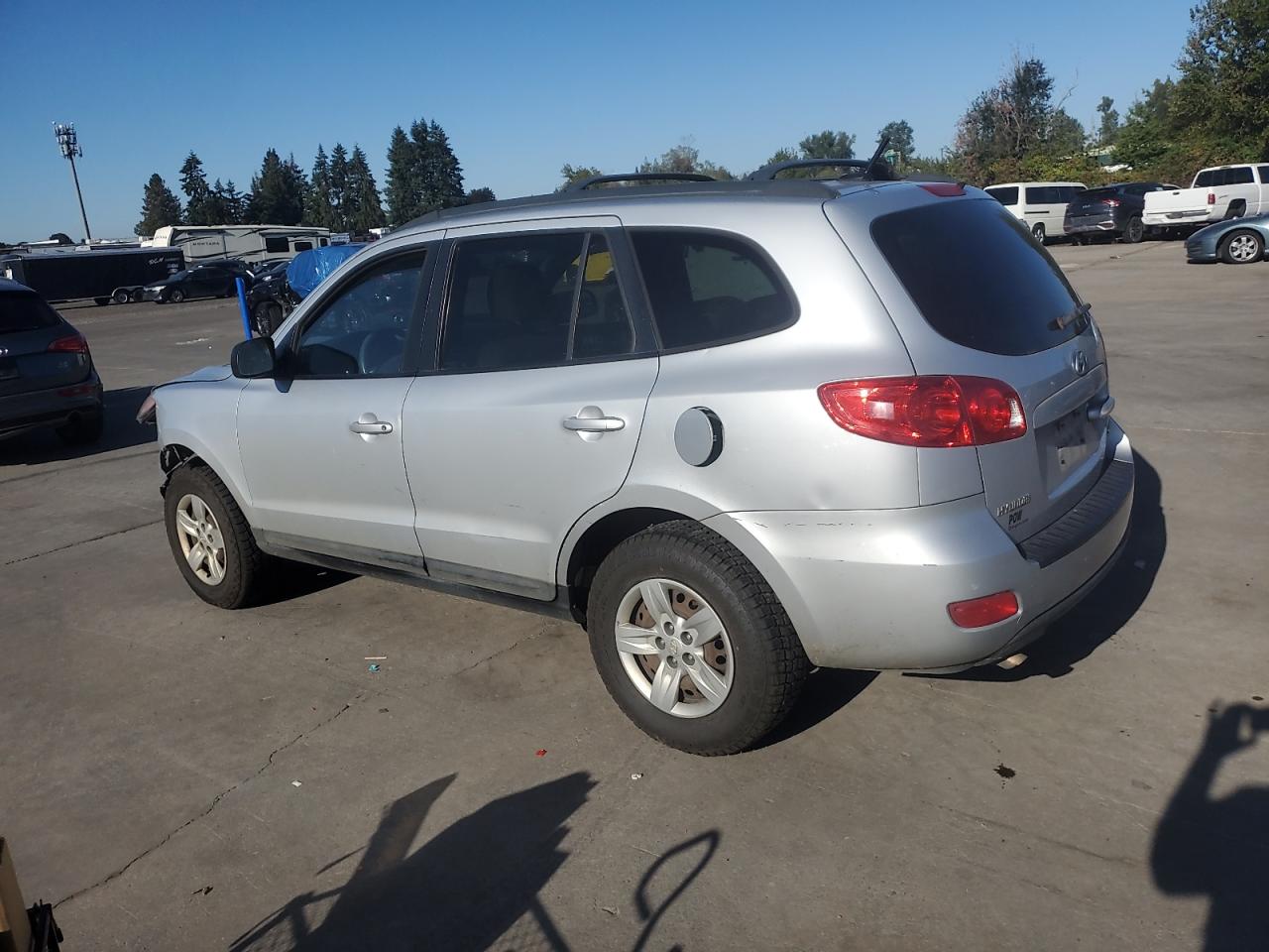 2009 Hyundai Santa Fe Gls Серебряный vin: 5NMSG73D89H271705