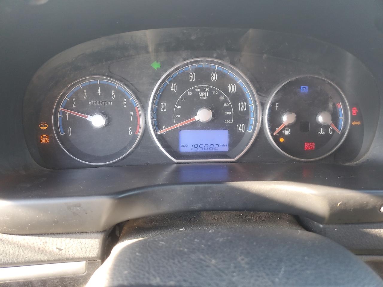 2009 Hyundai Santa Fe Gls Серебряный vin: 5NMSG73D89H271705