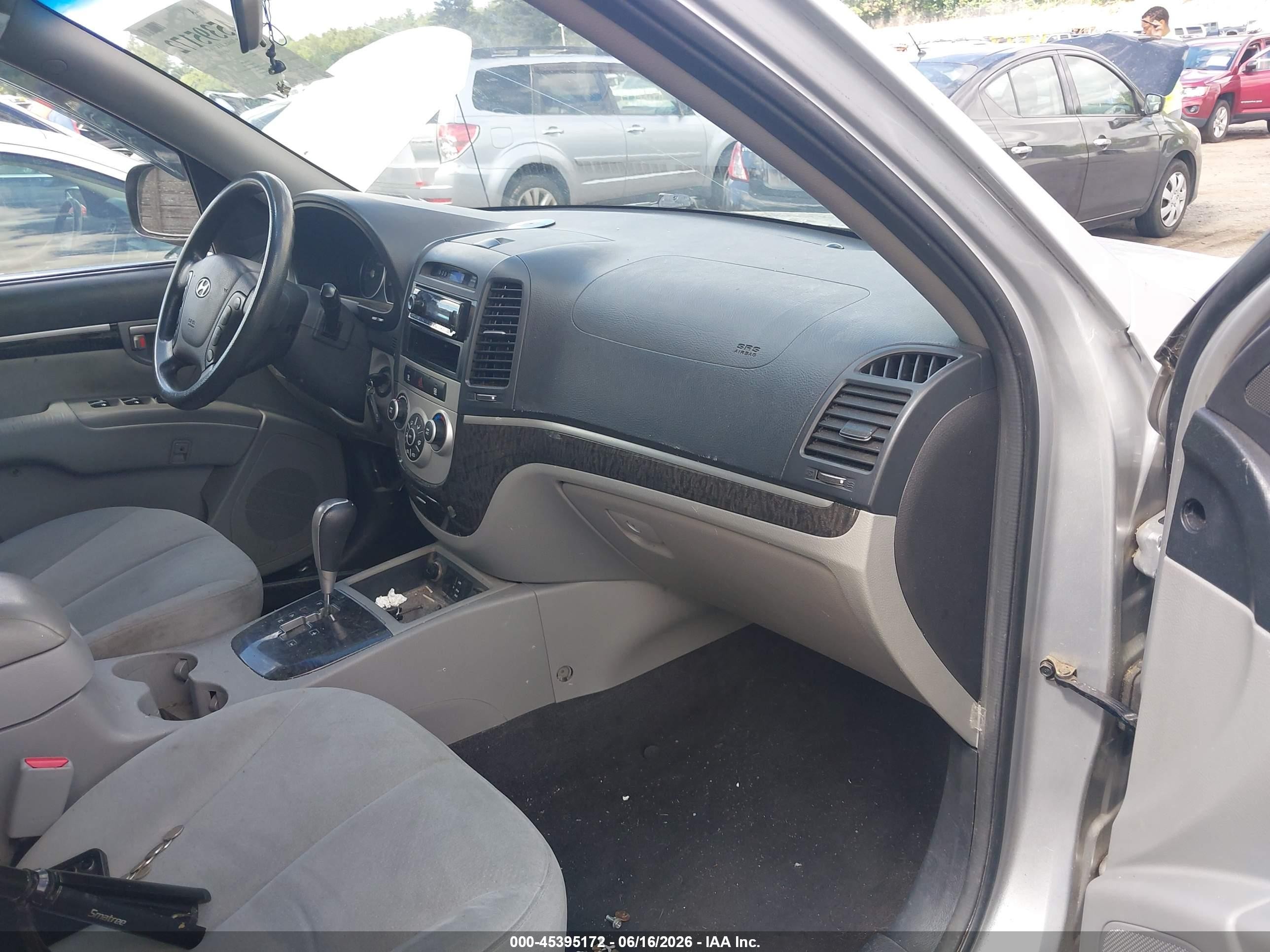 2009 Hyundai Santa Fe Gls Серебряный vin: 5NMSG73DX9H232890