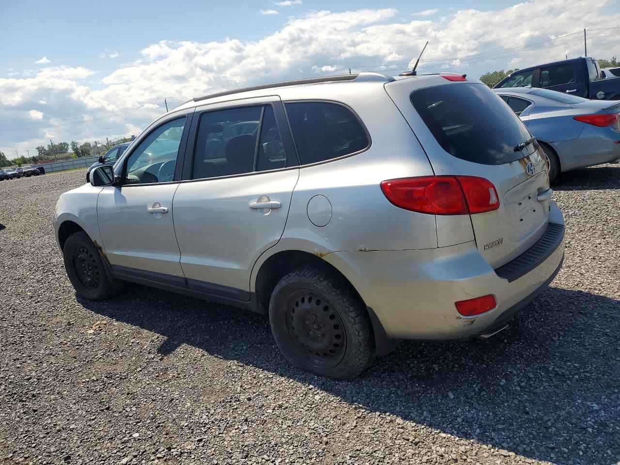 2008 Hyundai Santa Fe Gl Silver vin: 5NMSG73E28H133374