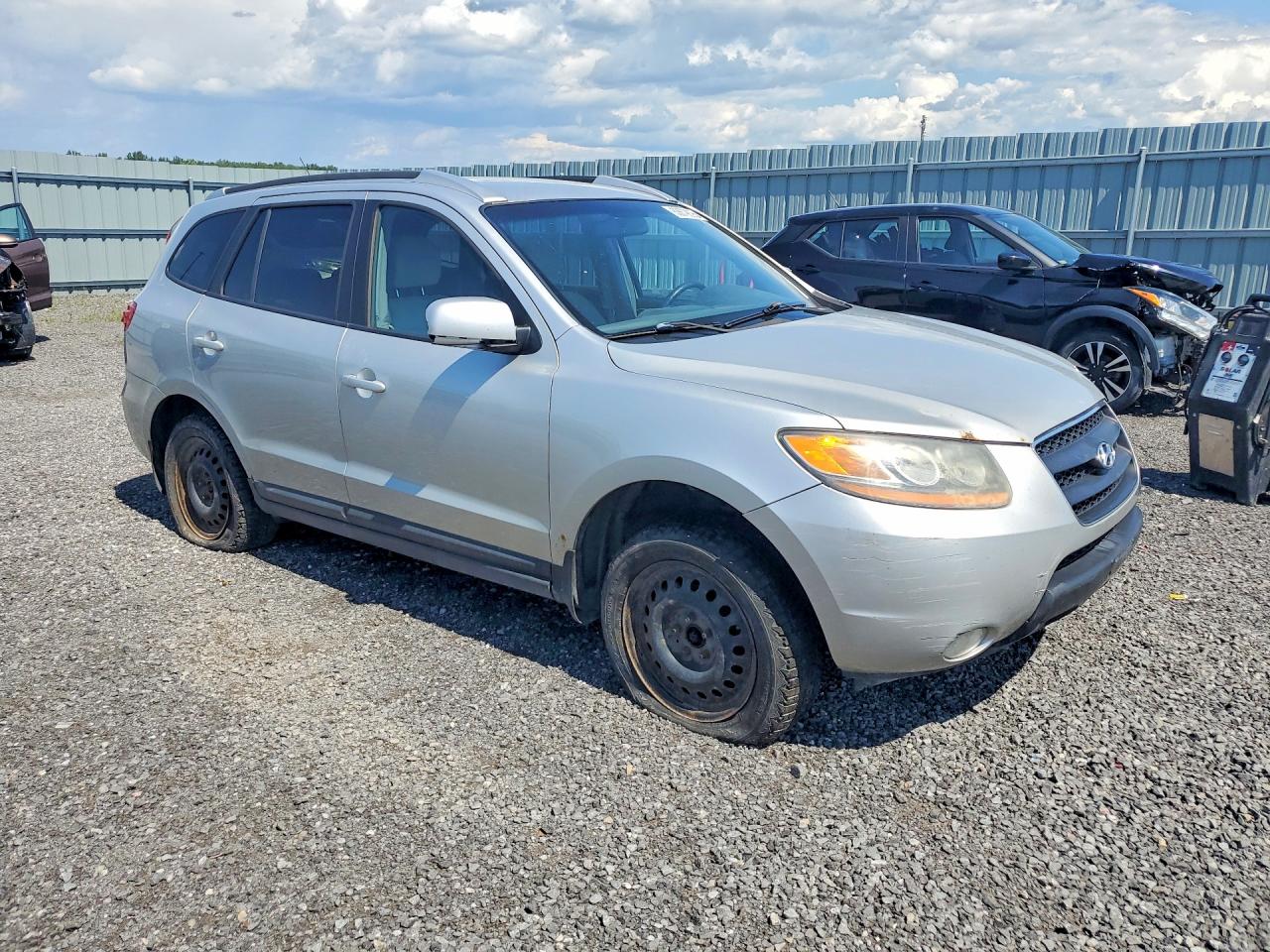 2008 Hyundai Santa Fe Gl Silver vin: 5NMSG73E28H133374