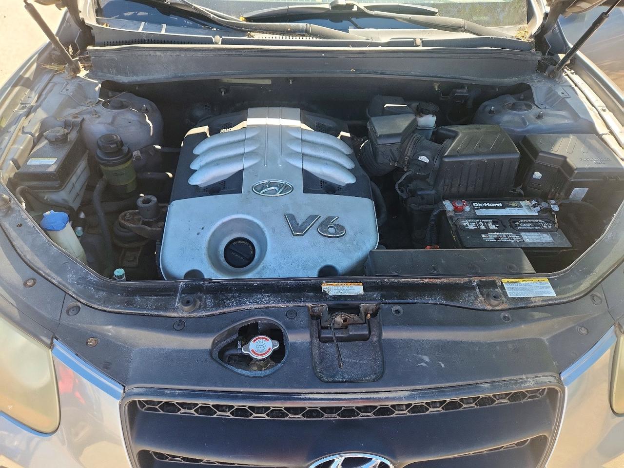 2007 Hyundai Santa Fe Gl Silver vin: 5NMSG73E37H056920