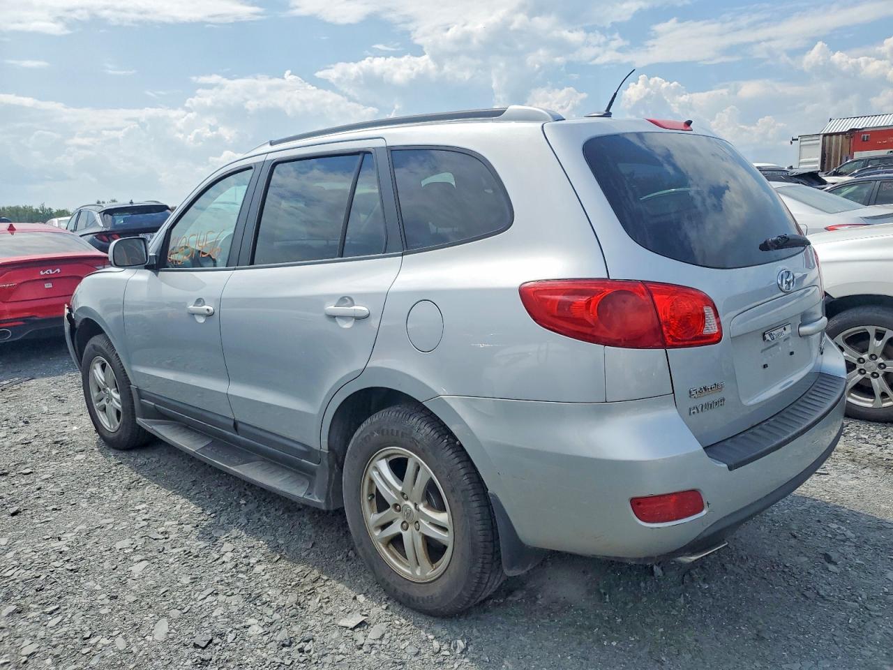2009 Hyundai Santa Fe Gl Silver vin: 5NMSG73E39H314372