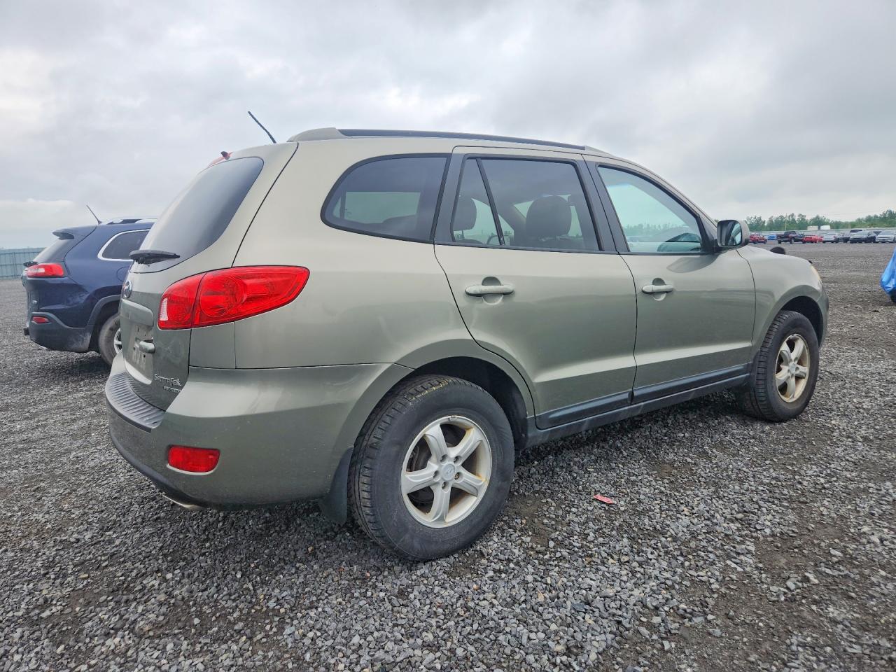 2009 Hyundai Santa Fe Gl Tan vin: 5NMSG73E89H290344