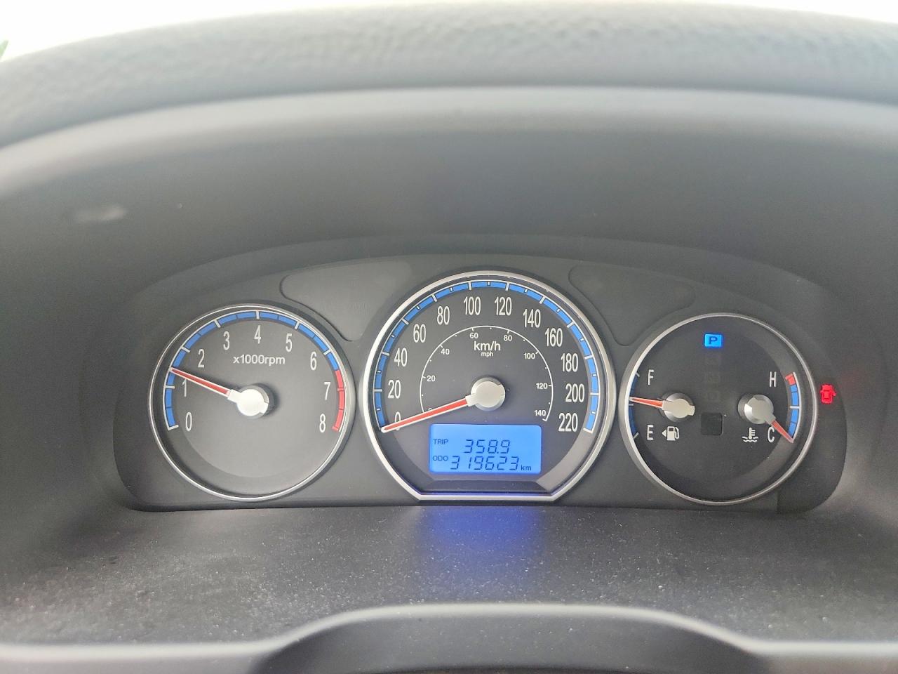 2009 Hyundai Santa Fe Gl Tan vin: 5NMSG73E89H290344
