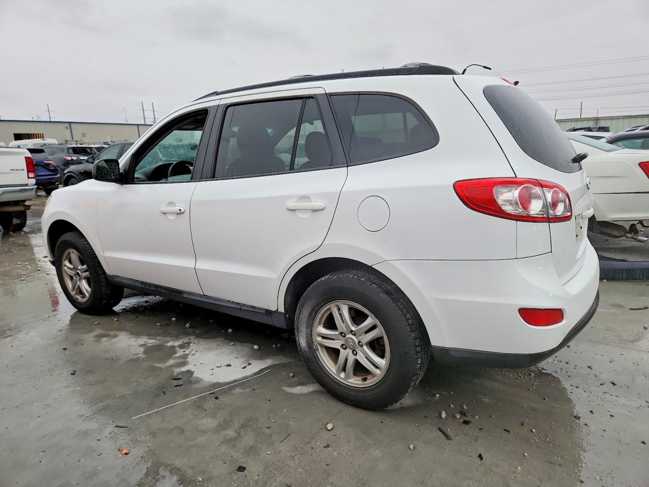2010 Hyundai Santa Fe Gls White vin: 5NMSGDAB4AH363592