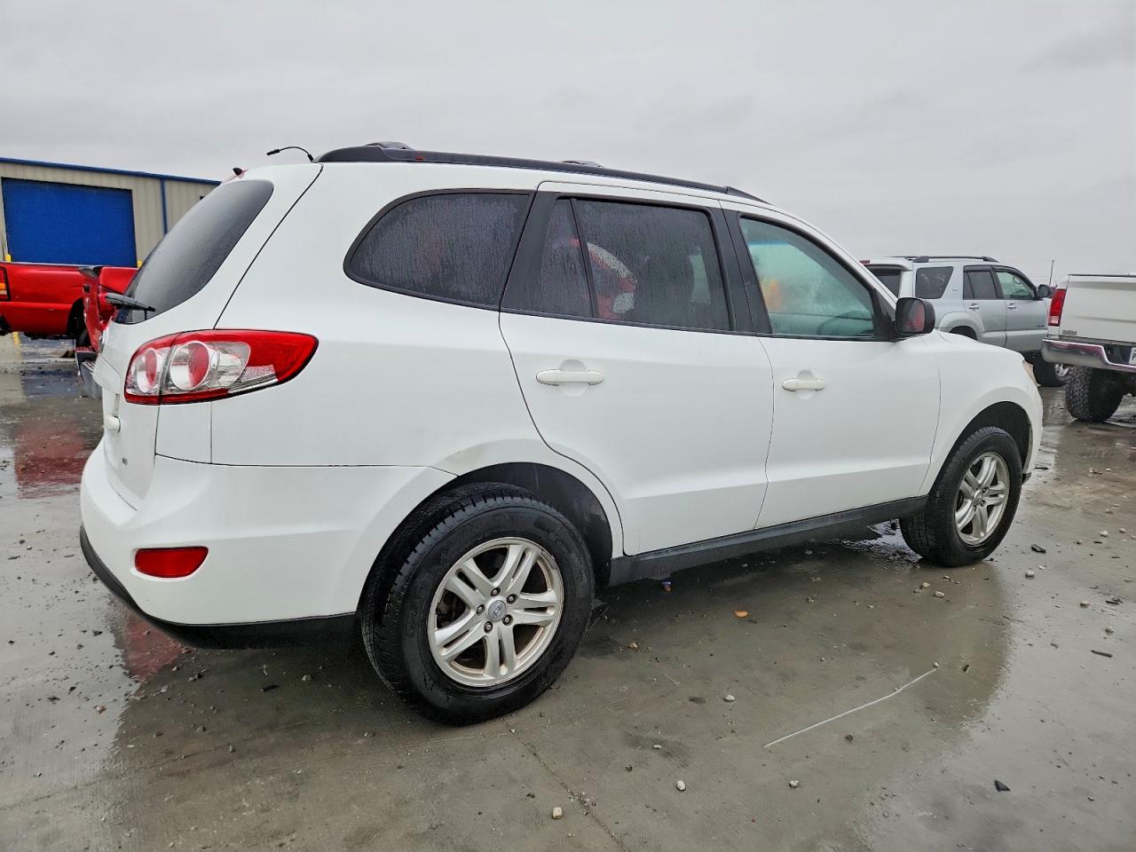 2010 Hyundai Santa Fe Gls White vin: 5NMSGDAB4AH363592
