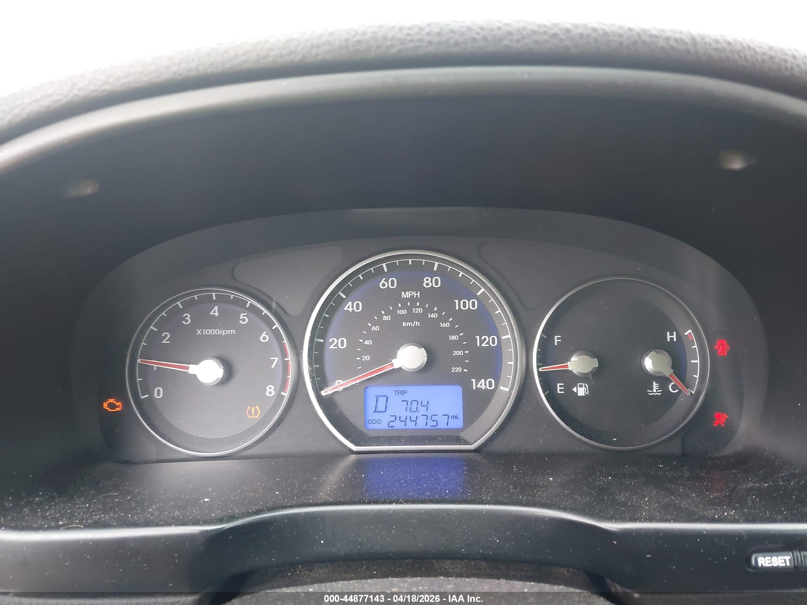 2010 Hyundai Santa Fe Gls Silver vin: 5NMSGDAB4AH367819