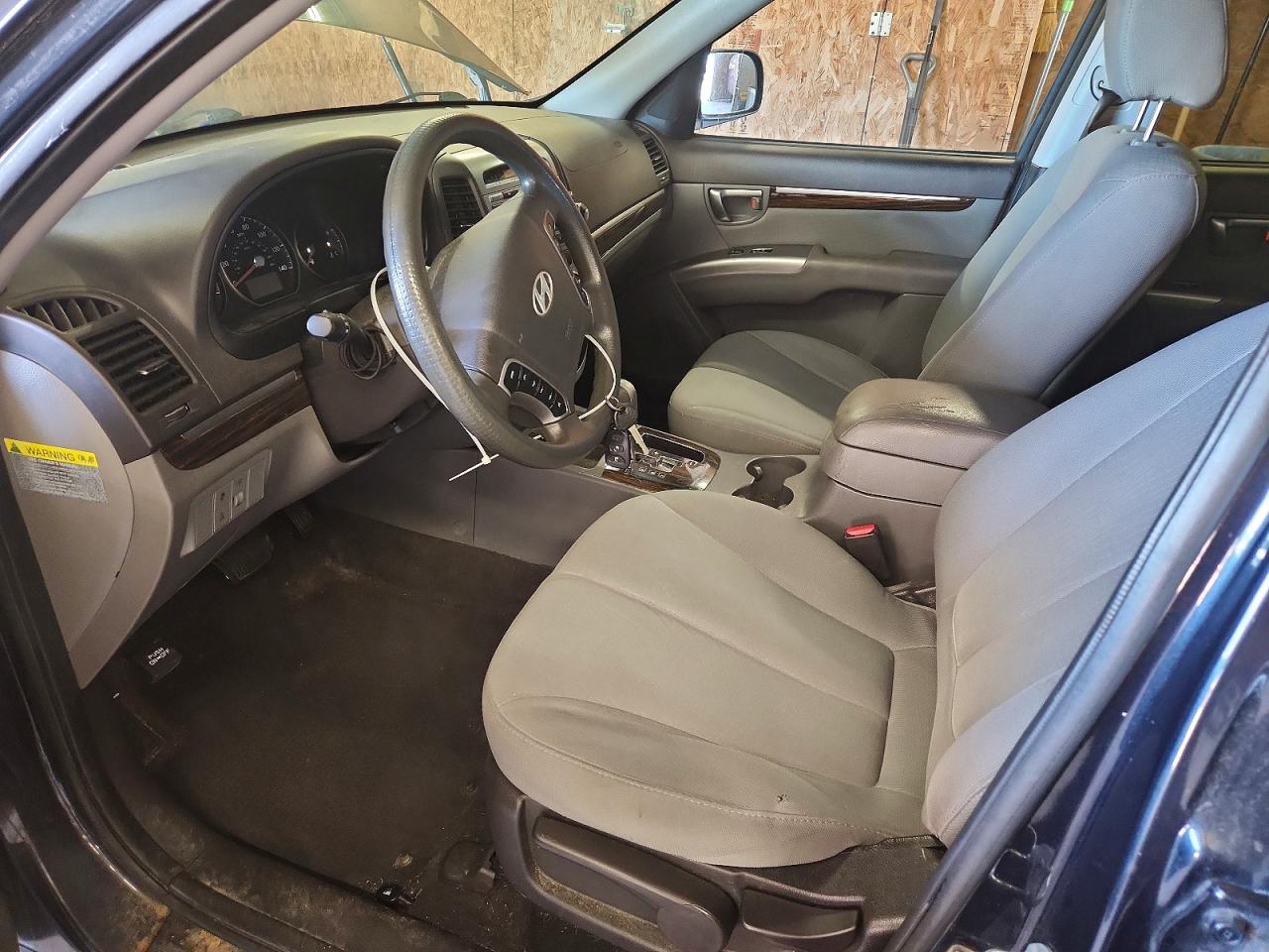 2010 Hyundai Santa Fe Gls Gray vin: 5NMSGDAB4AH412886