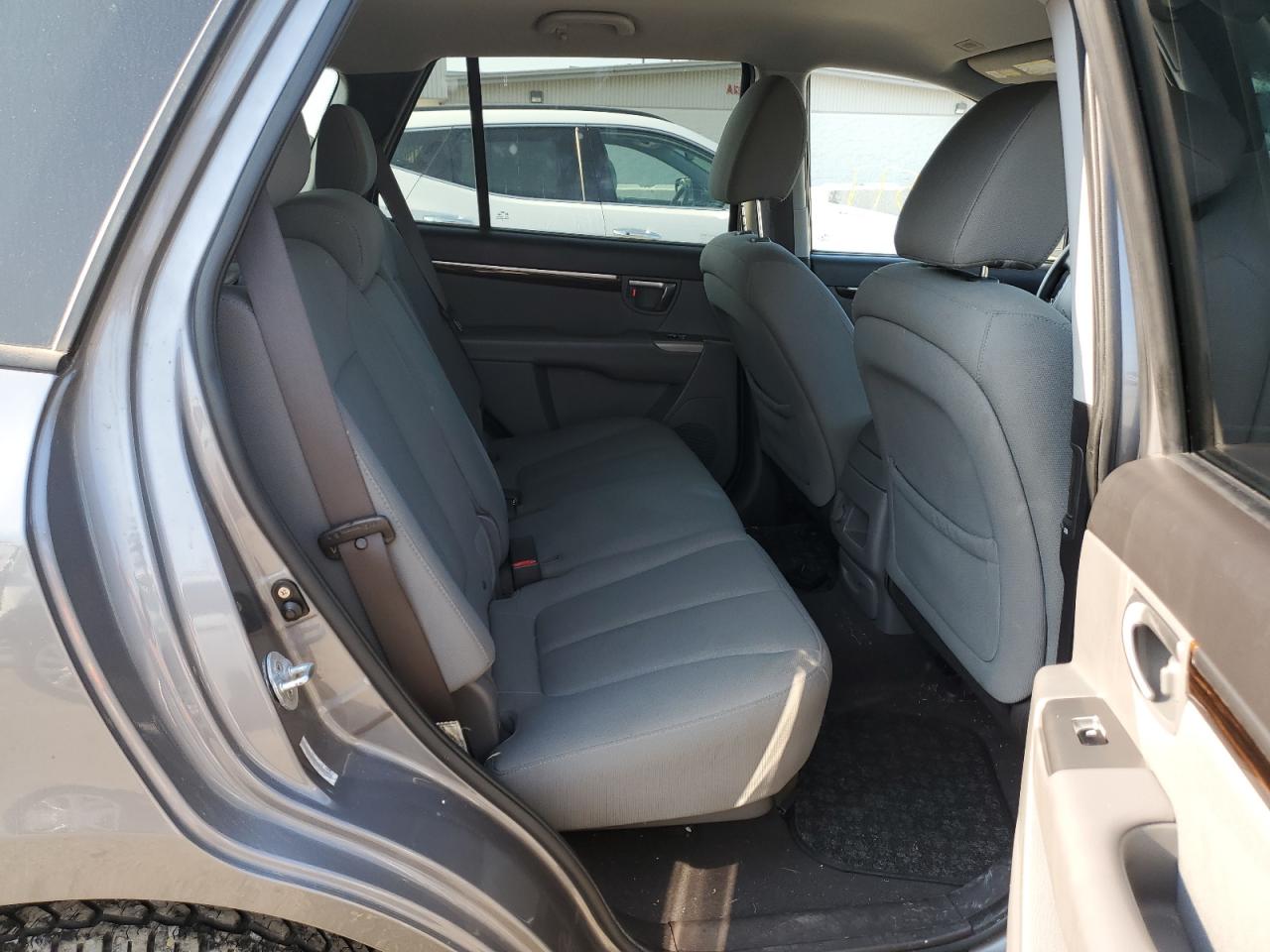 2010 Hyundai Santa Fe Gls Серебряный vin: 5NMSGDAB5AH365481