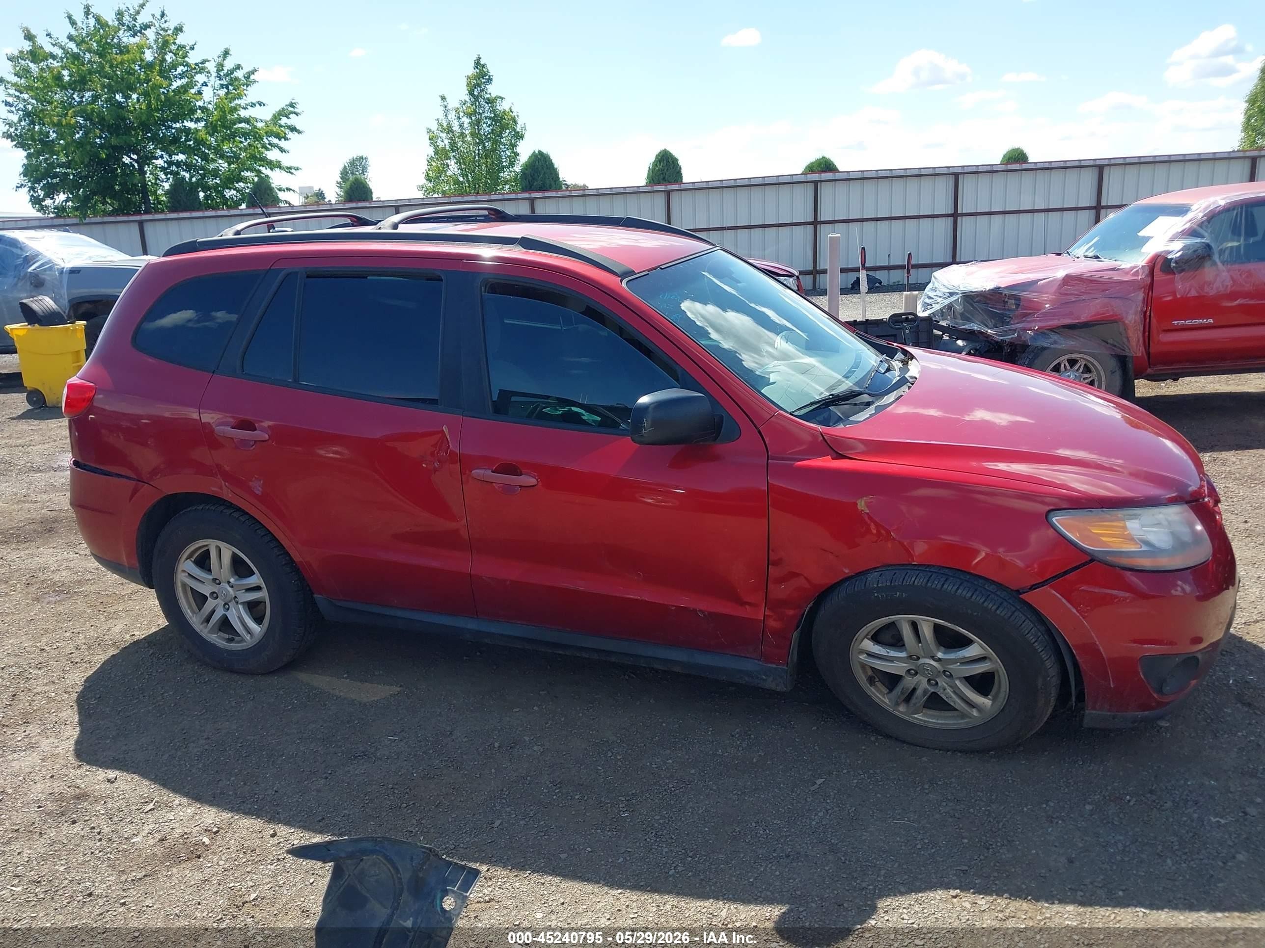 2010 Hyundai Santa Fe Gls Red vin: 5NMSGDAB5AH366341