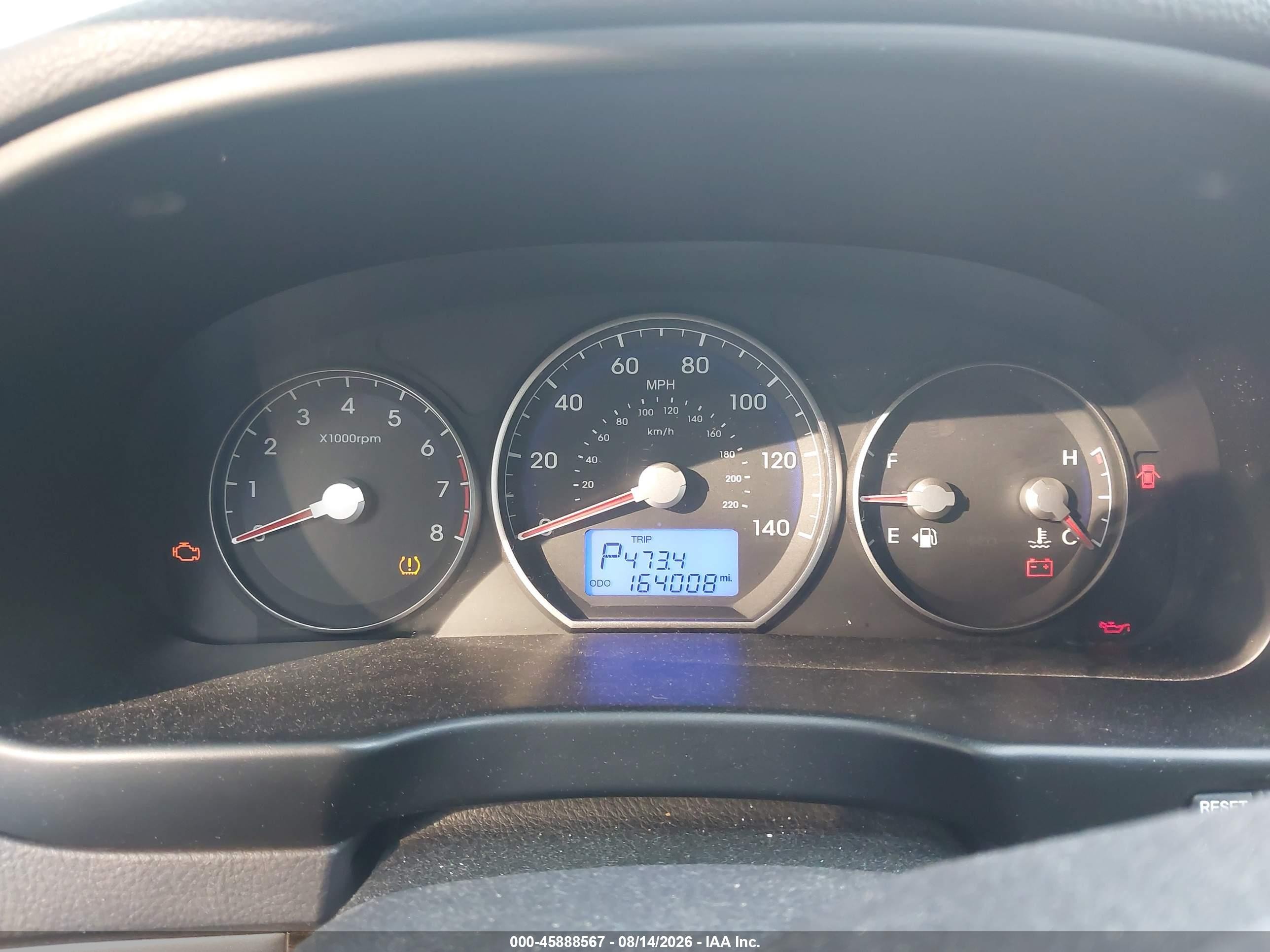 2010 Hyundai Santa Fe Gls White vin: 5NMSGDAB5AH367425