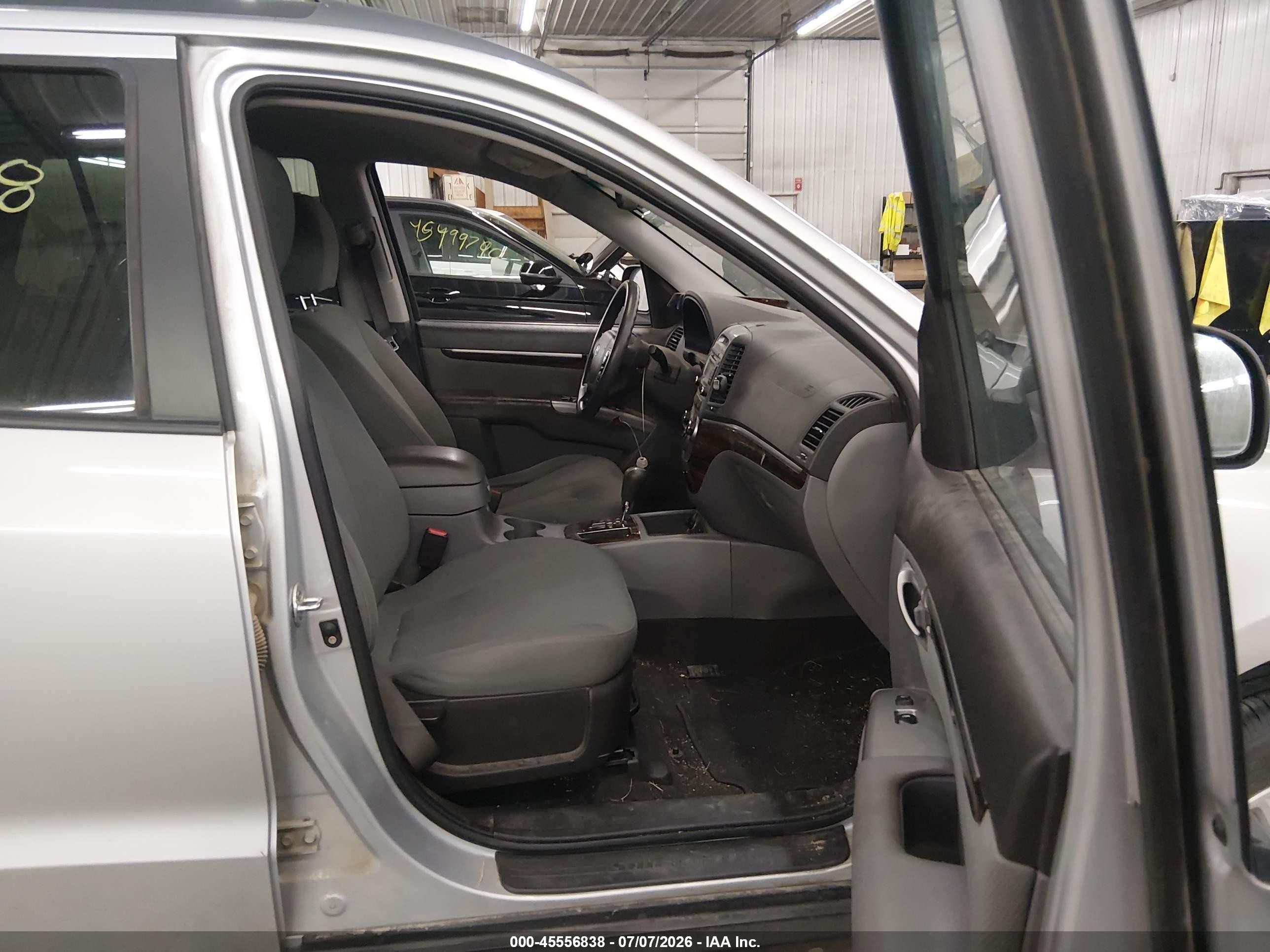 2010 Hyundai Santa Fe Gls Silver vin: 5NMSGDAB6AH339035