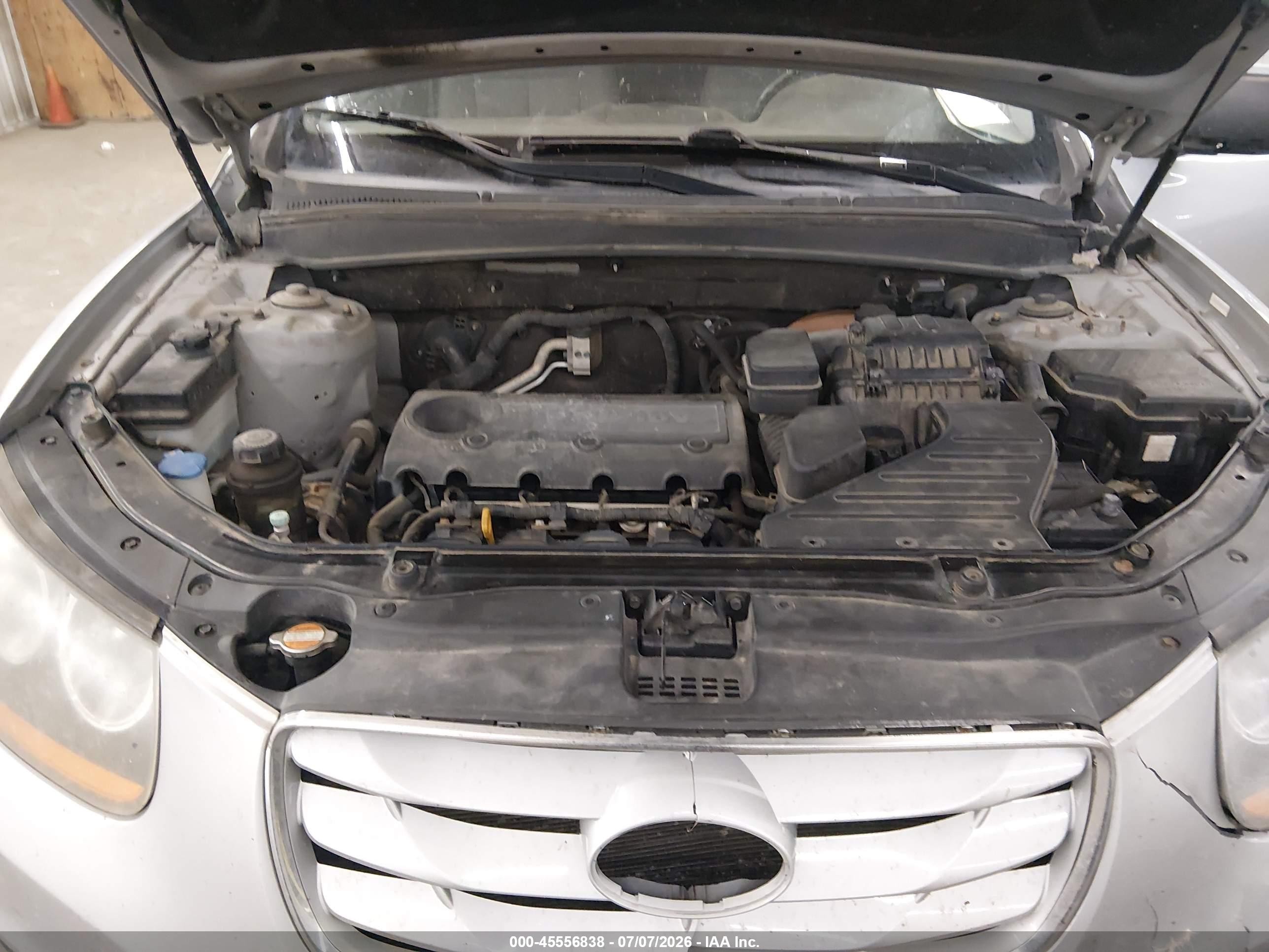 2010 Hyundai Santa Fe Gls Silver vin: 5NMSGDAB6AH339035