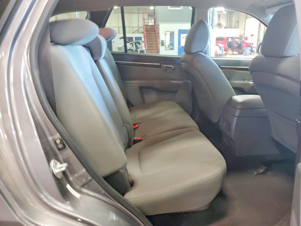 2010 Hyundai Santa Fe Gls Gray vin: 5NMSGDAB6AH375615