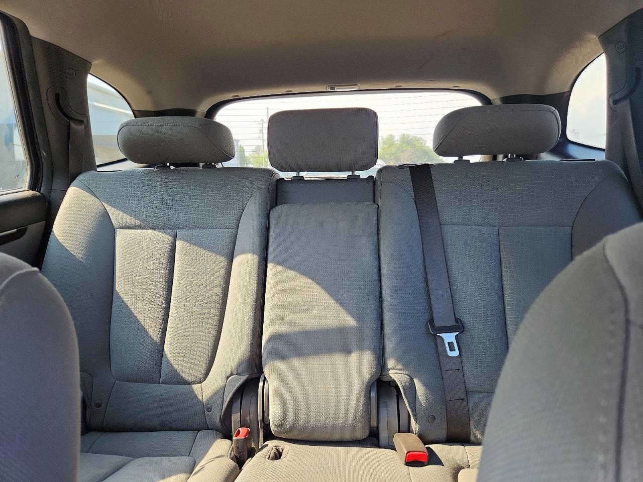 2010 Hyundai Santa Fe Gls Silver vin: 5NMSGDAB6AH416566