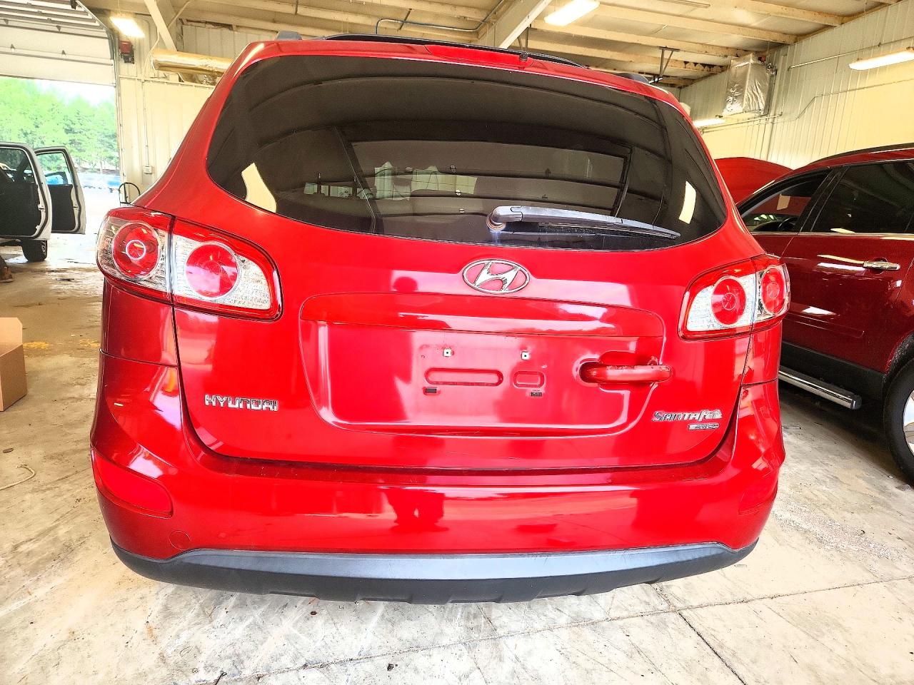 2010 Hyundai Santa Fe Gls Red vin: 5NMSGDAB7AH333700