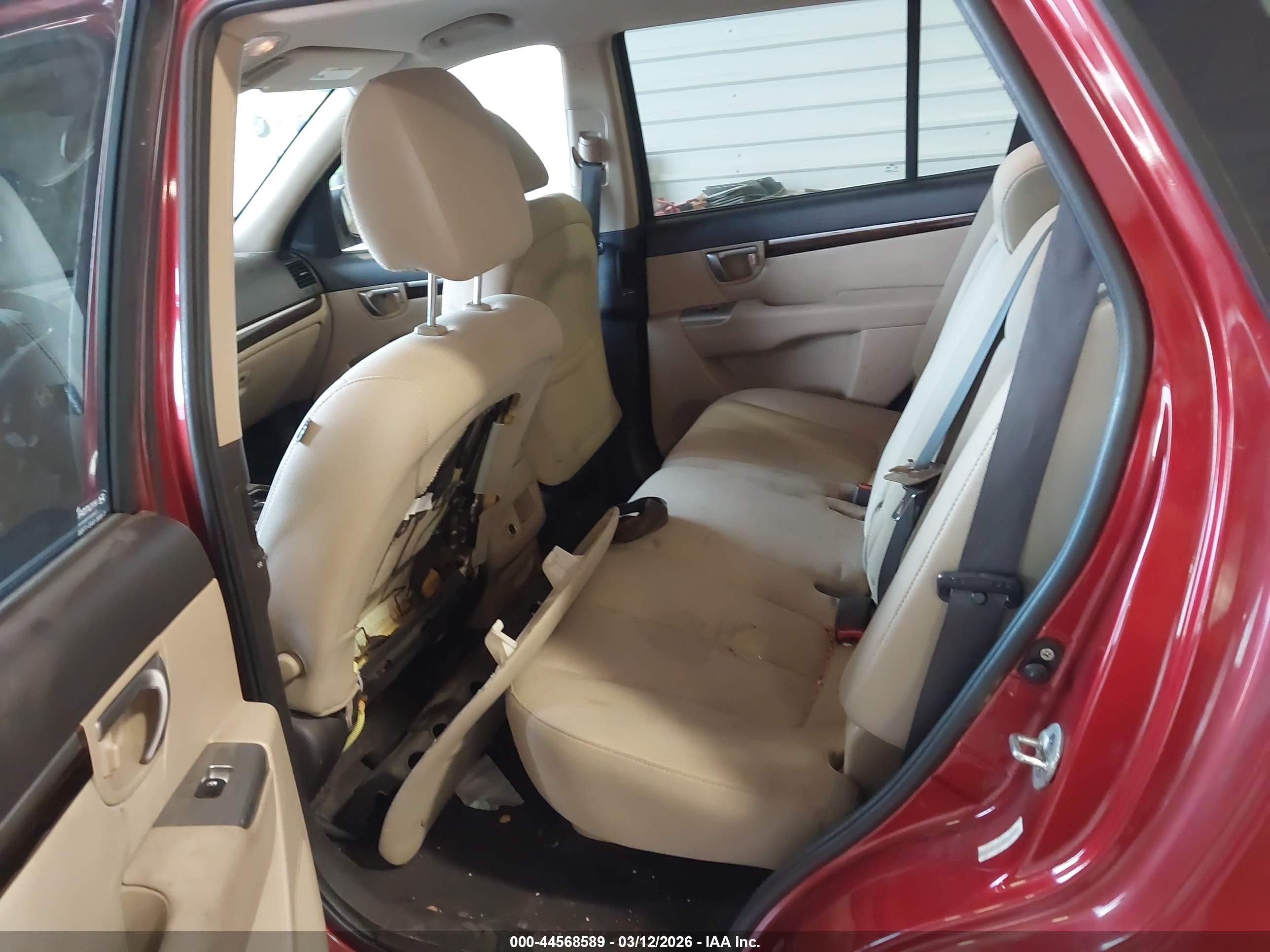 2010 Hyundai Santa Fe Gls Red vin: 5NMSGDAB7AH350206