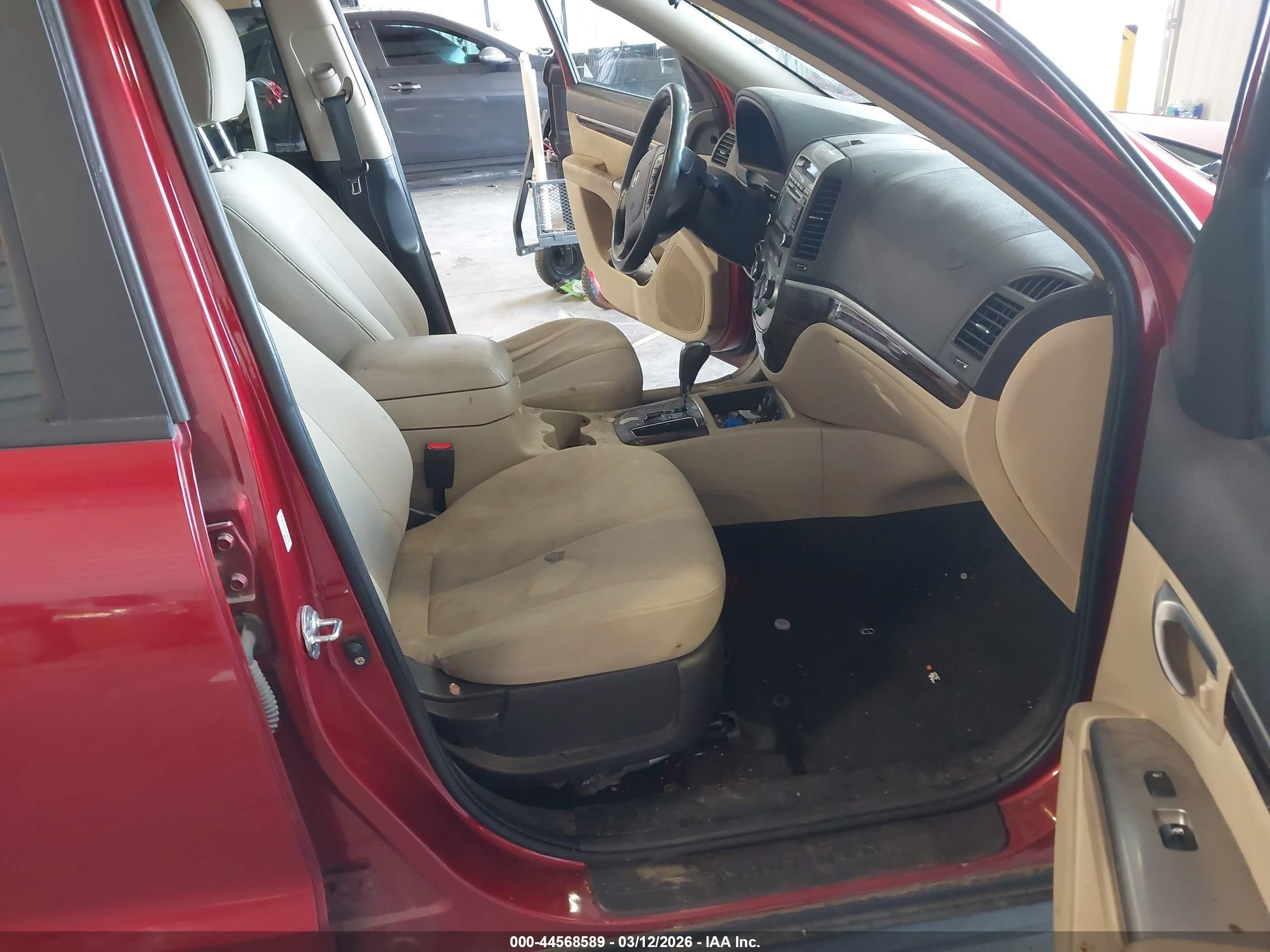 2010 Hyundai Santa Fe Gls Red vin: 5NMSGDAB7AH350206