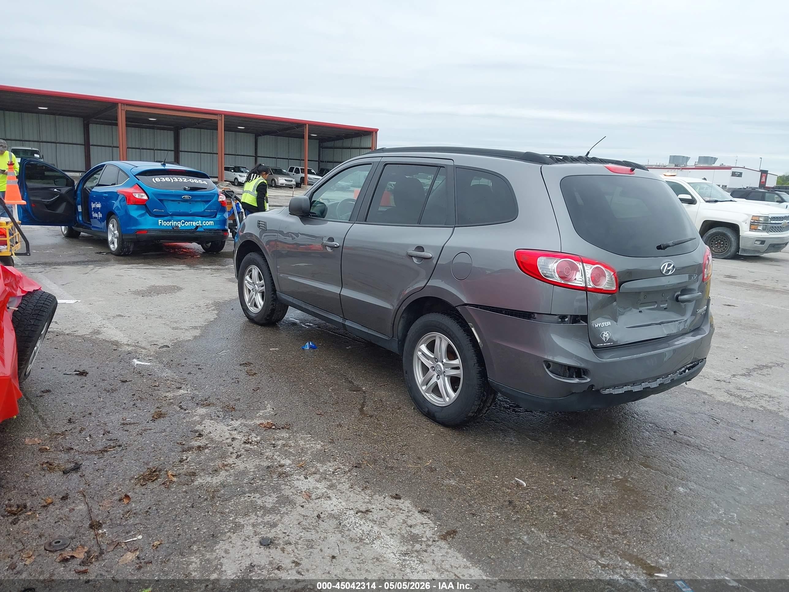 2010 Hyundai Santa Fe Gls Gray vin: 5NMSGDAB7AH372173