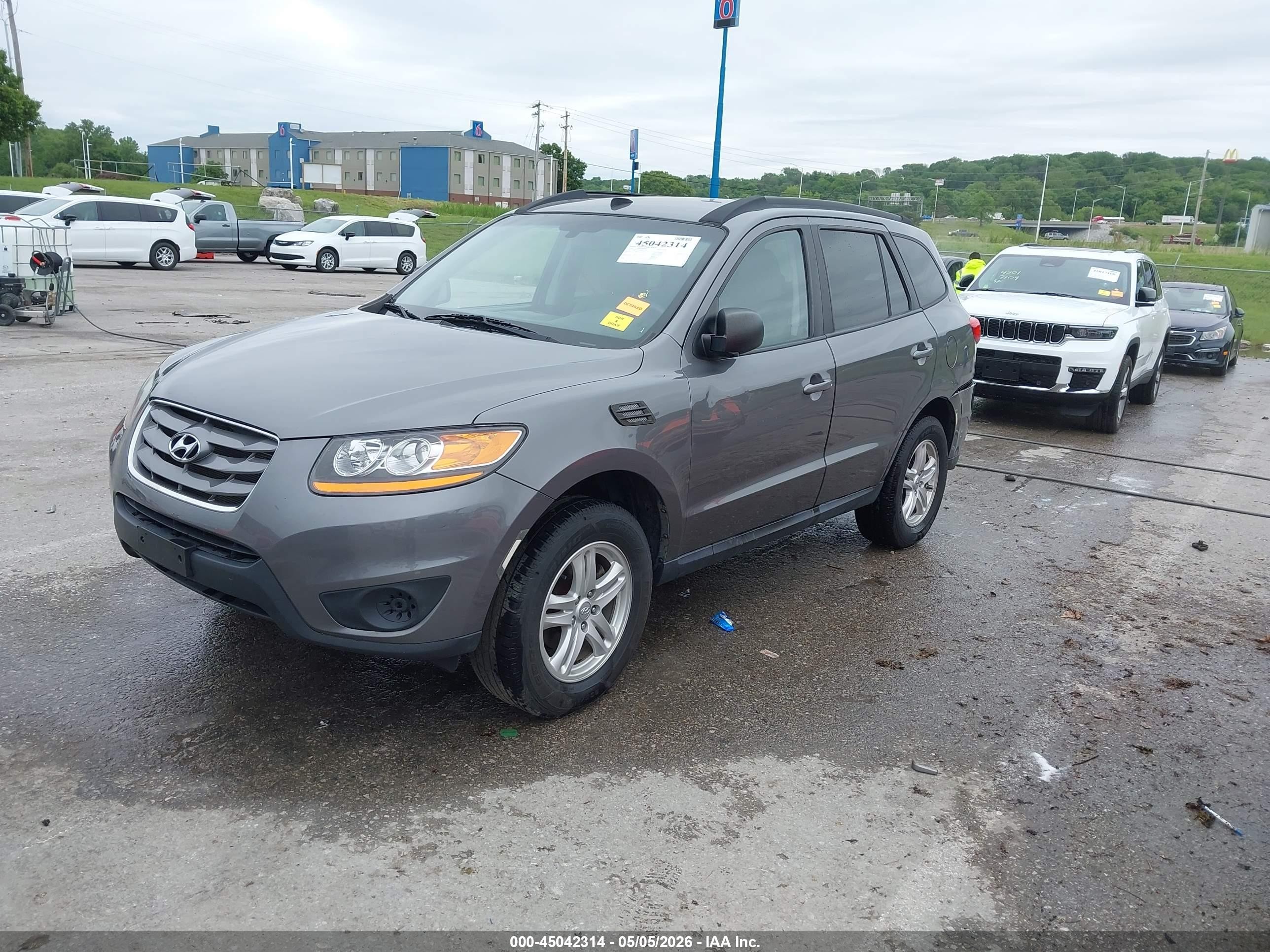2010 Hyundai Santa Fe Gls Gray vin: 5NMSGDAB7AH372173