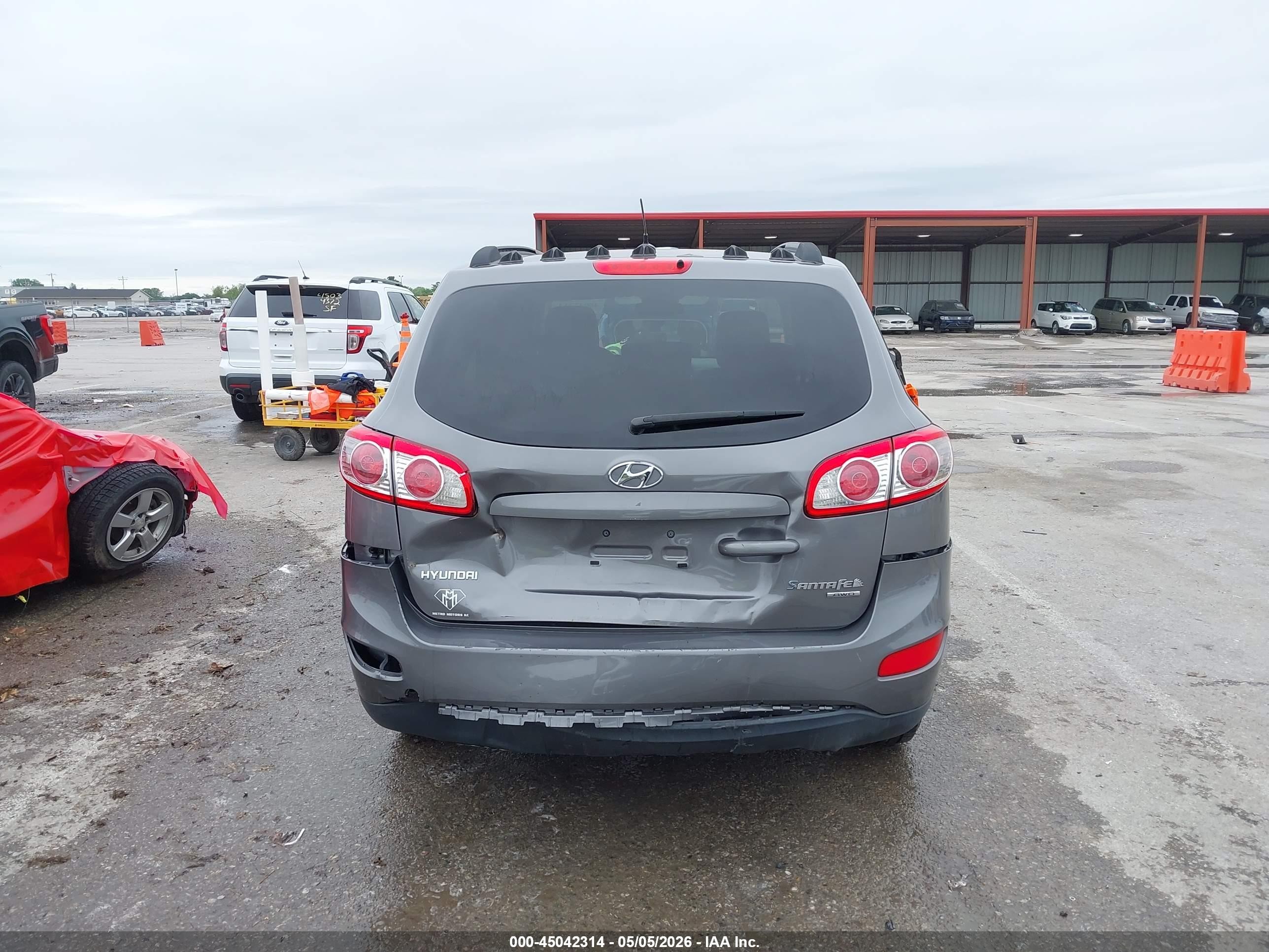 2010 Hyundai Santa Fe Gls Gray vin: 5NMSGDAB7AH372173