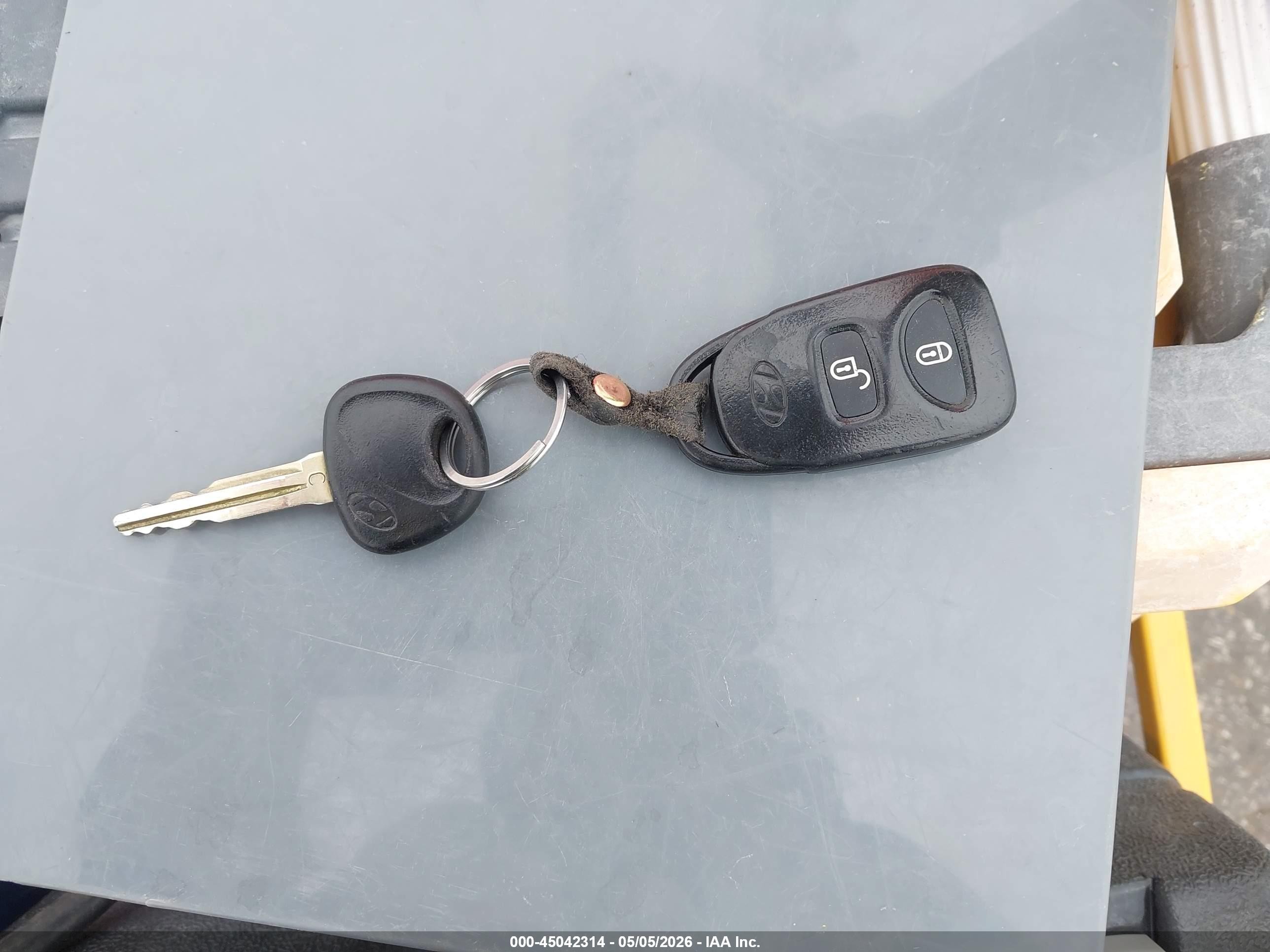 2010 Hyundai Santa Fe Gls Gray vin: 5NMSGDAB7AH372173