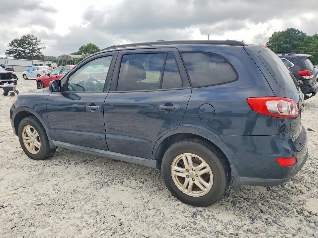 2010 Hyundai Santa Fe Blue vin: 5NMSGDAB7AH407004