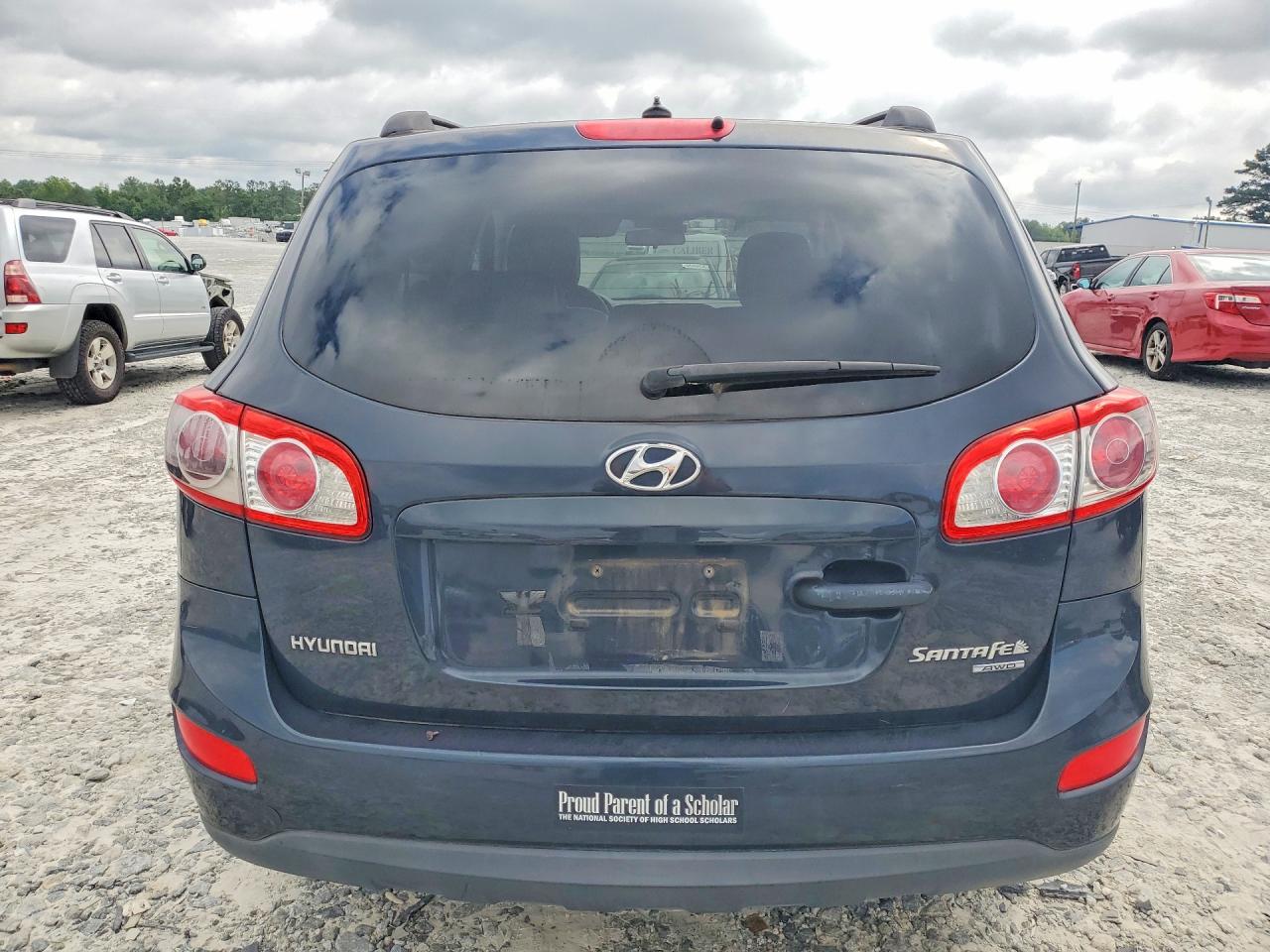 2010 Hyundai Santa Fe Blue vin: 5NMSGDAB7AH407004