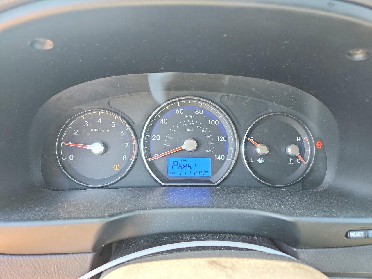 2010 Hyundai Santa Fe Gls Silver vin: 5NMSGDAB9AH409904